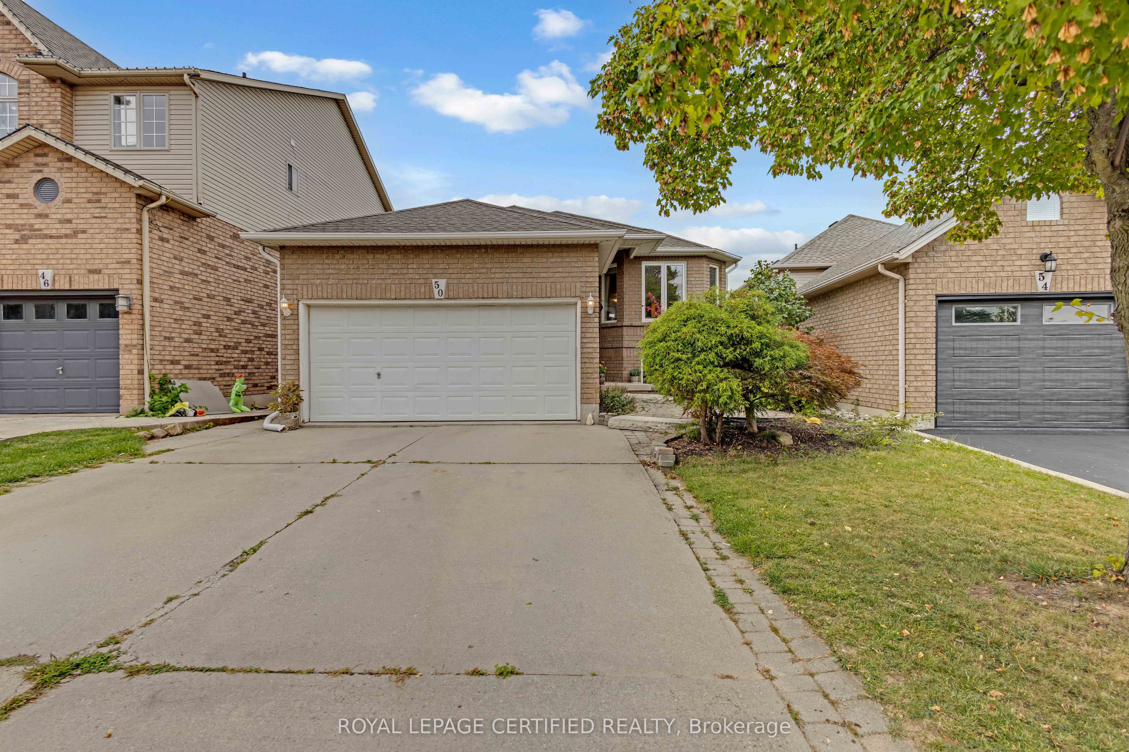 50 Briarose Place