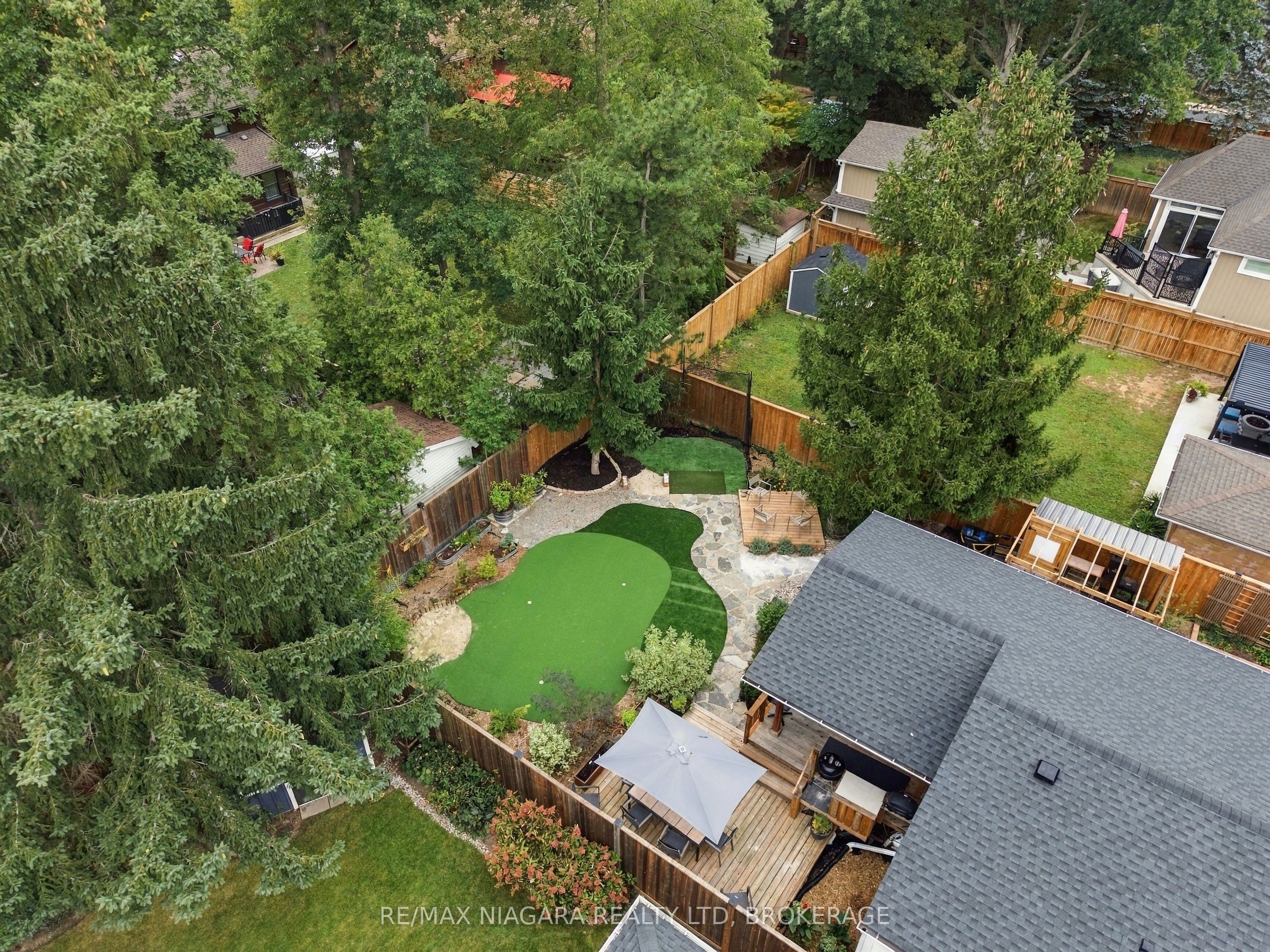 8 Dixie Avenue Property Photo 6
