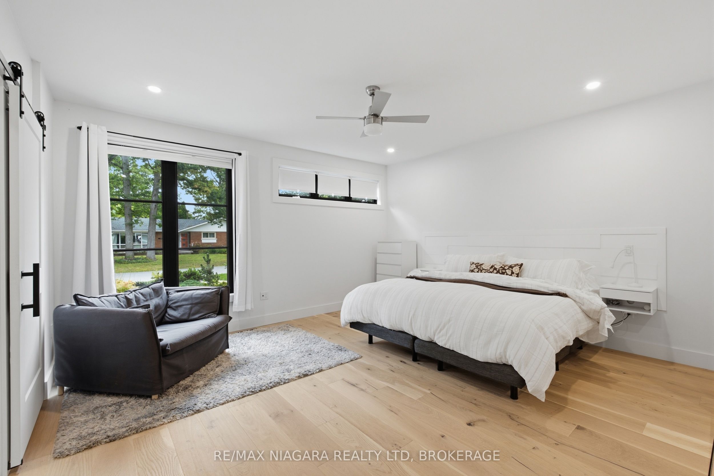 8 Dixie Avenue Property Photo 14
