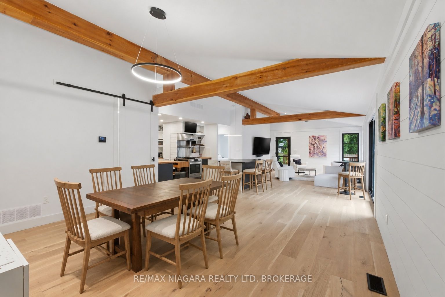8 Dixie Avenue Property Photo 21