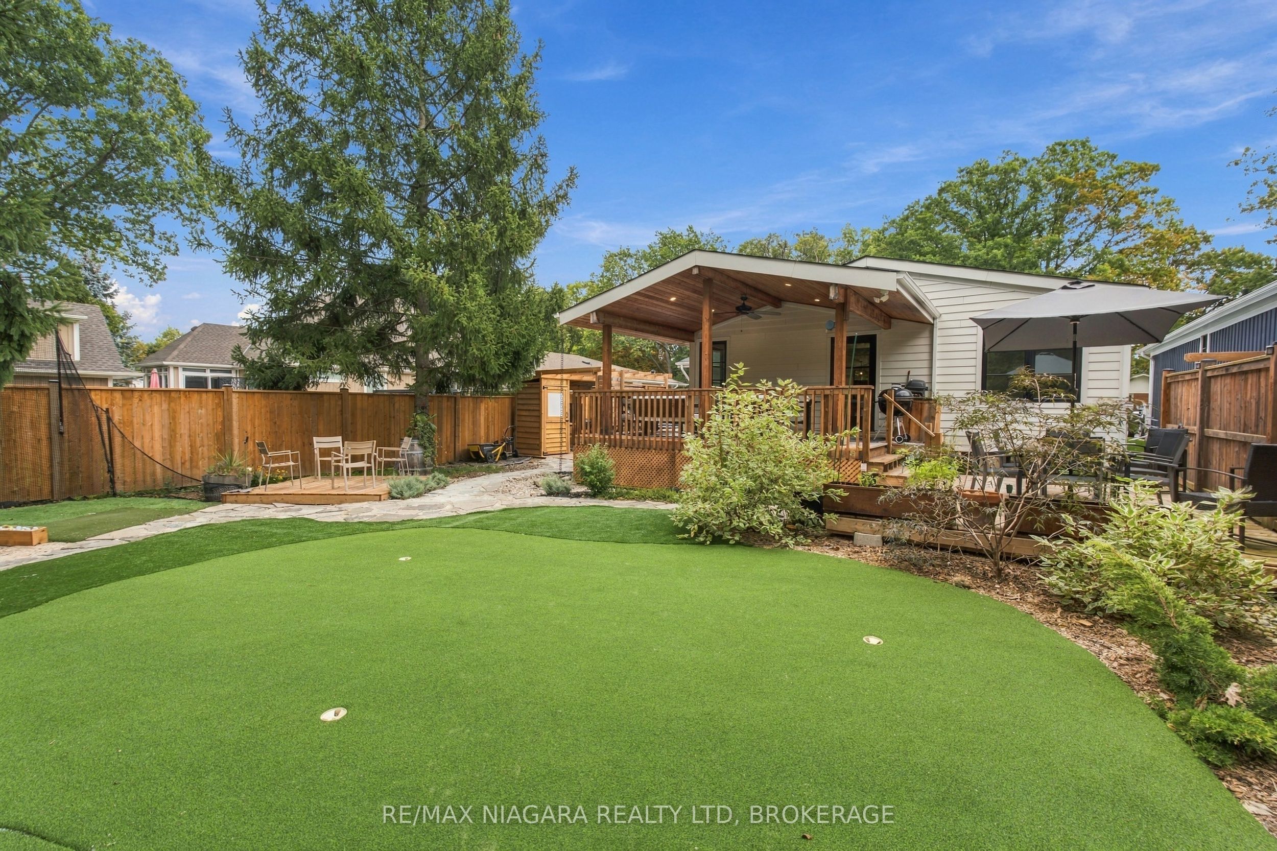 8 Dixie Avenue Property Photo 33