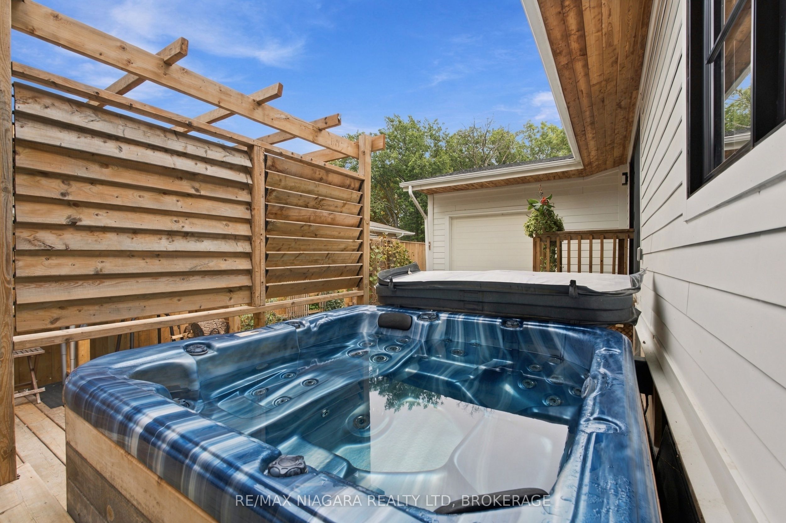 8 Dixie Avenue Property Photo 37