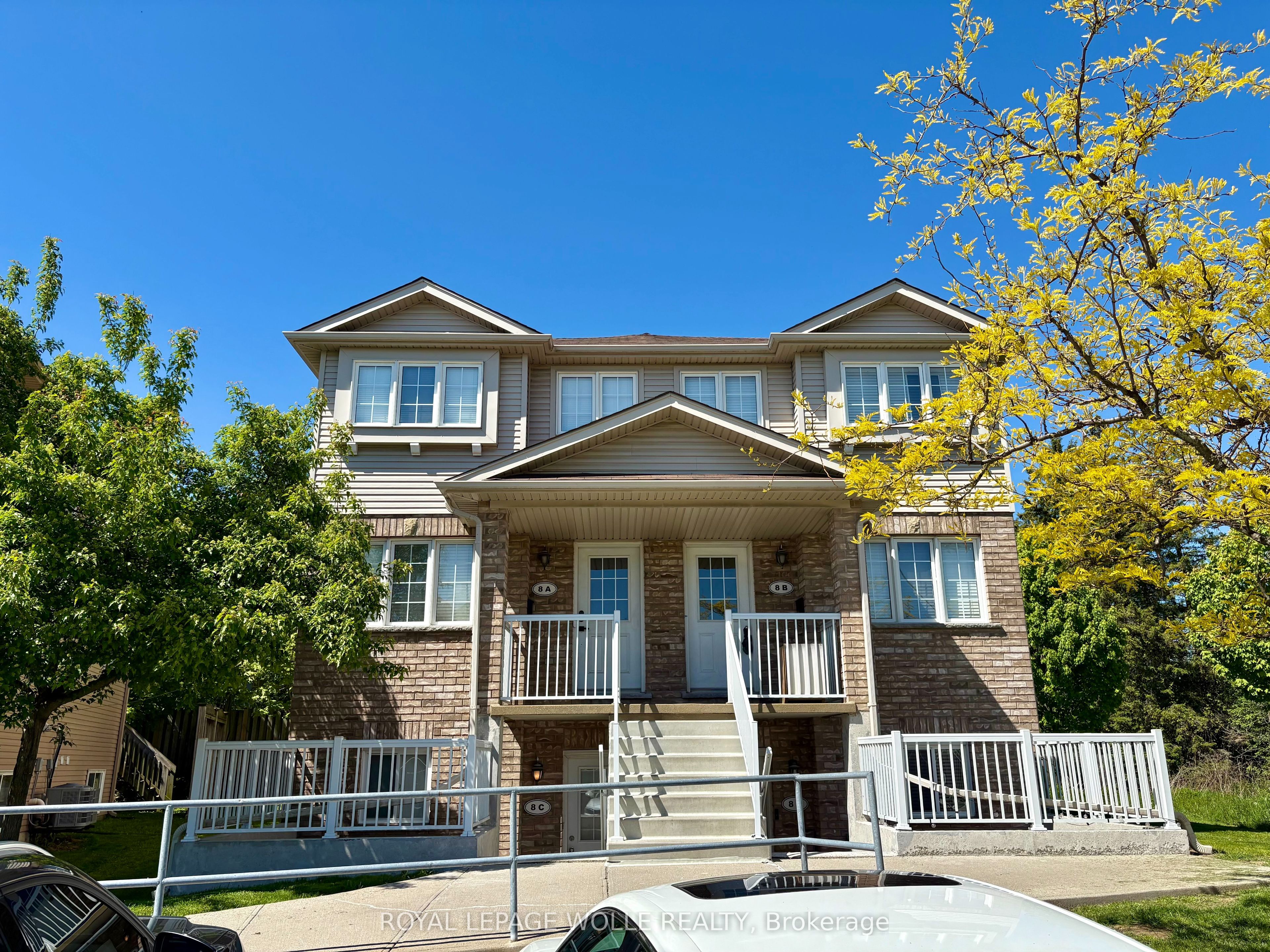 50 Howe Drive 8c Property Photo 1