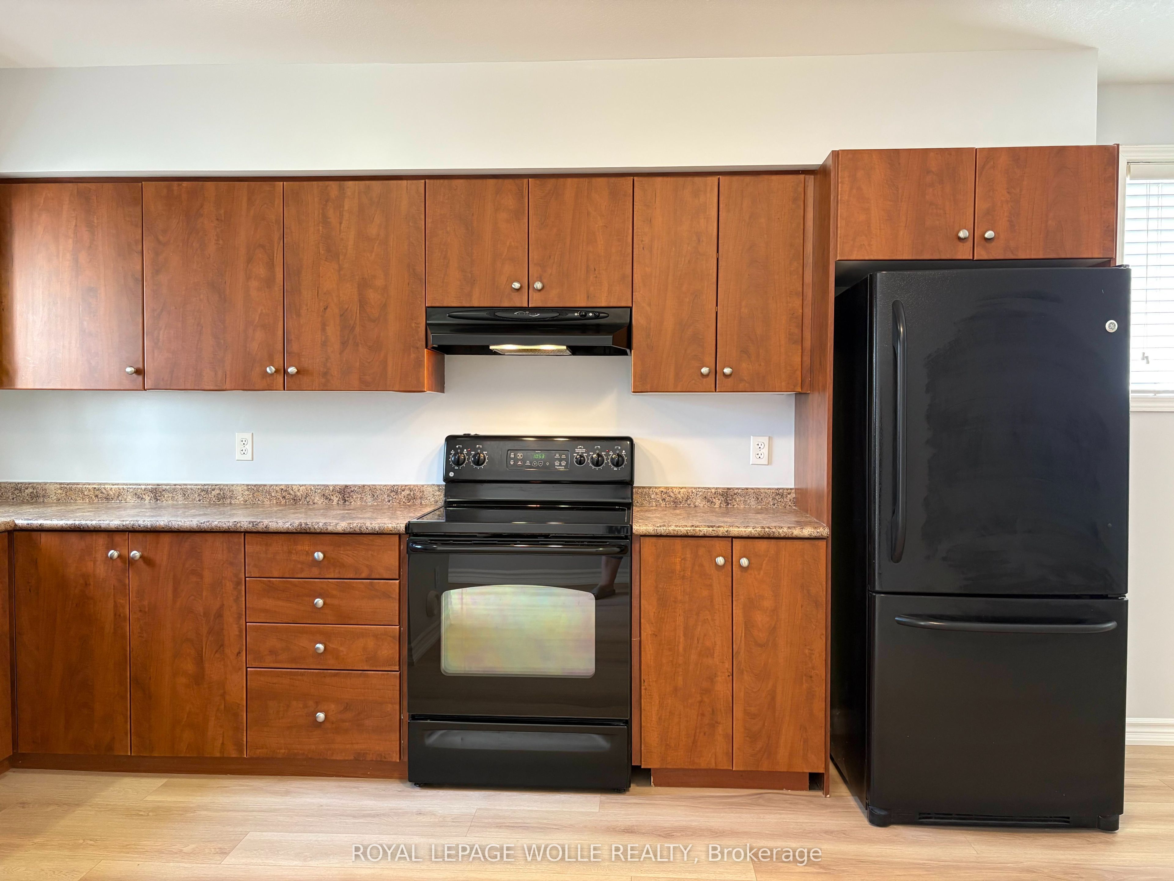 50 Howe Drive 8c Property Photo 5