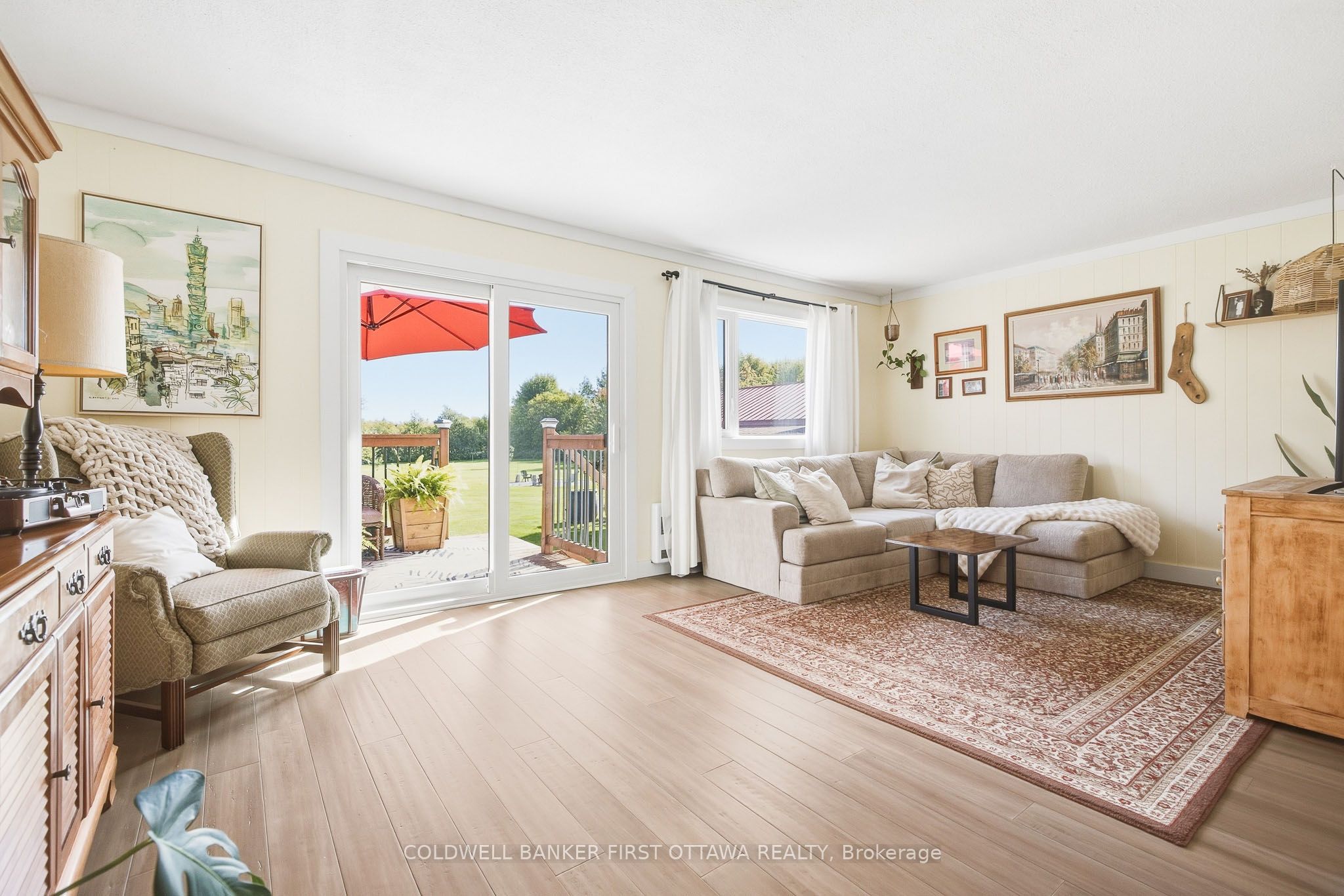3267 Gendron Road Property Photo 6