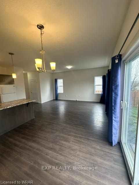 25 Kendell Lane Upper Property Photo 2