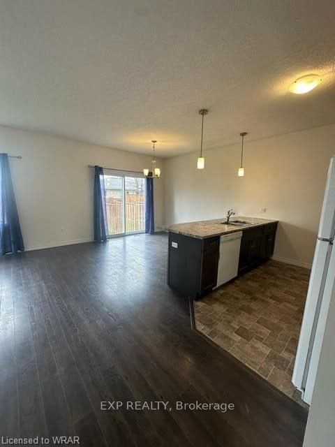 25 Kendell Lane Upper Property Photo 6