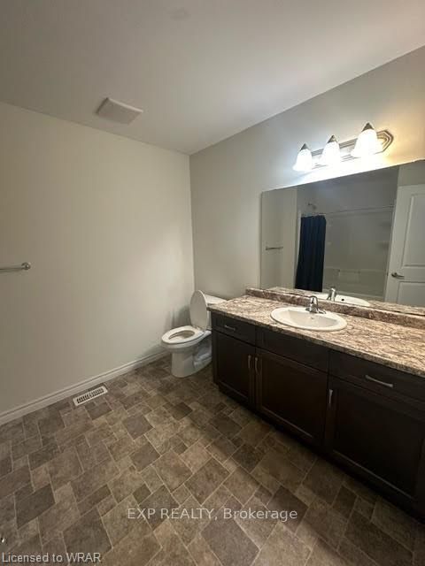 25 Kendell Lane Upper Property Photo 13