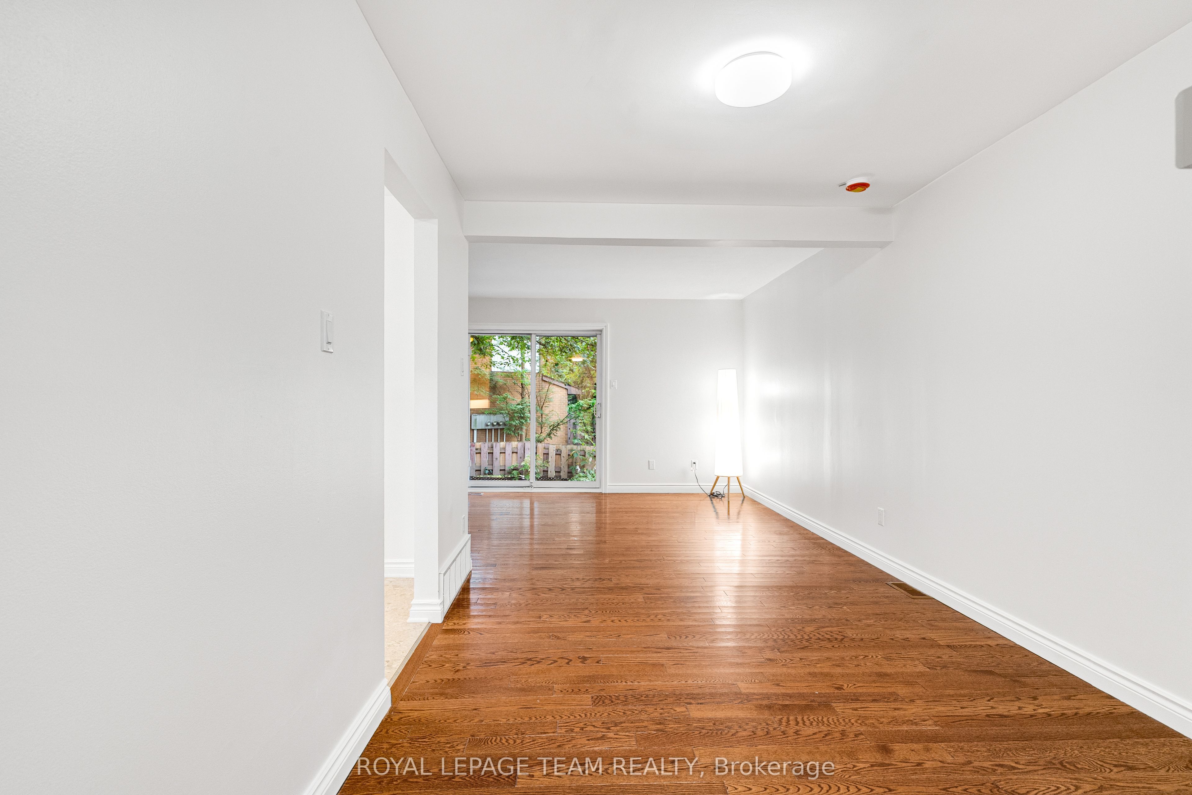 121 Castlefrank Road 15 Property Photo 7
