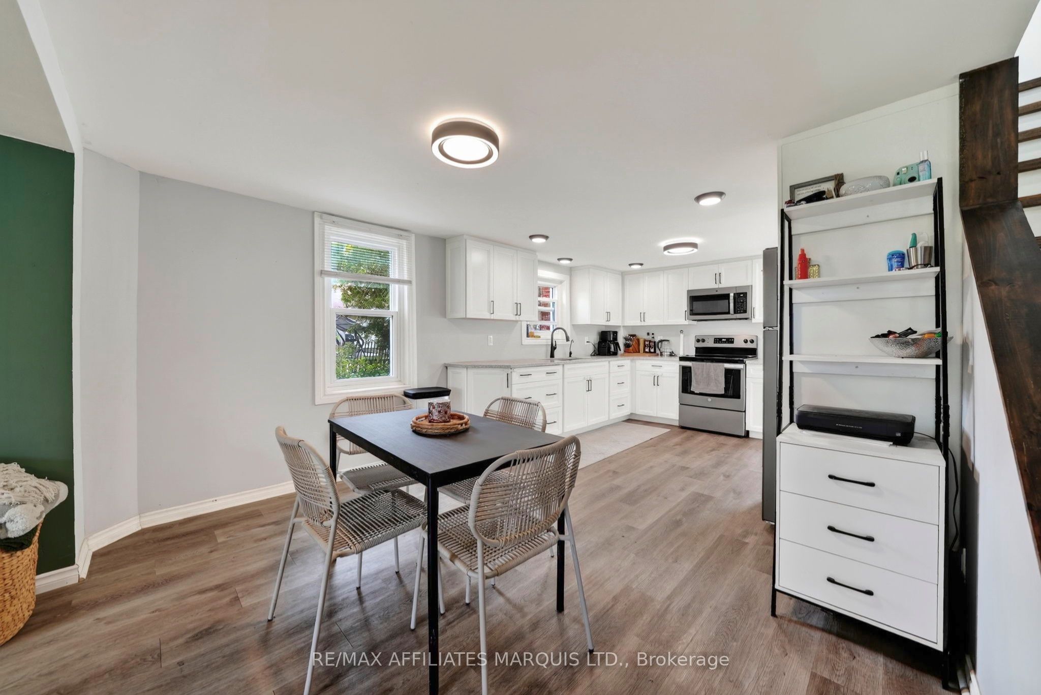 15904 Manning Road Property Photo 10