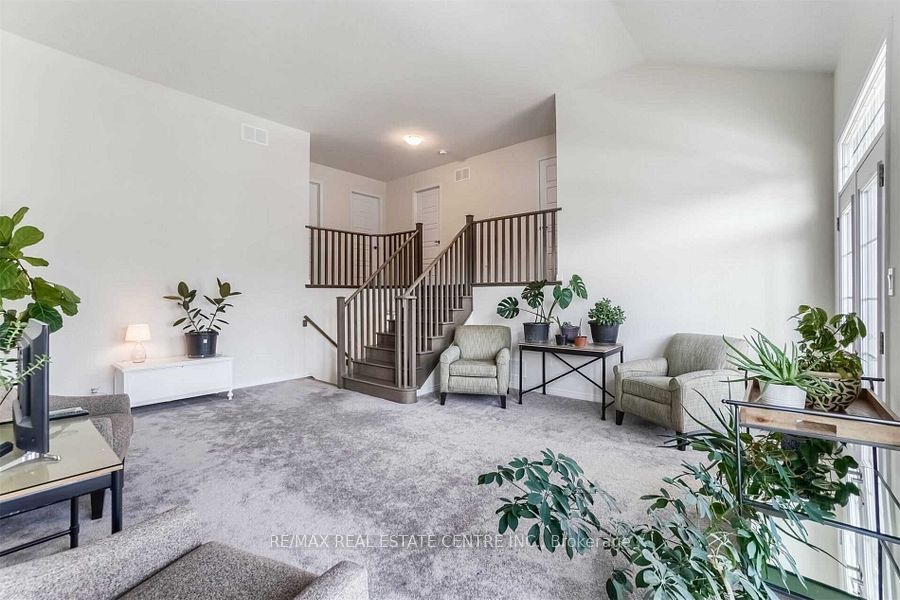 7831 Odell Crescent Property Photo 22