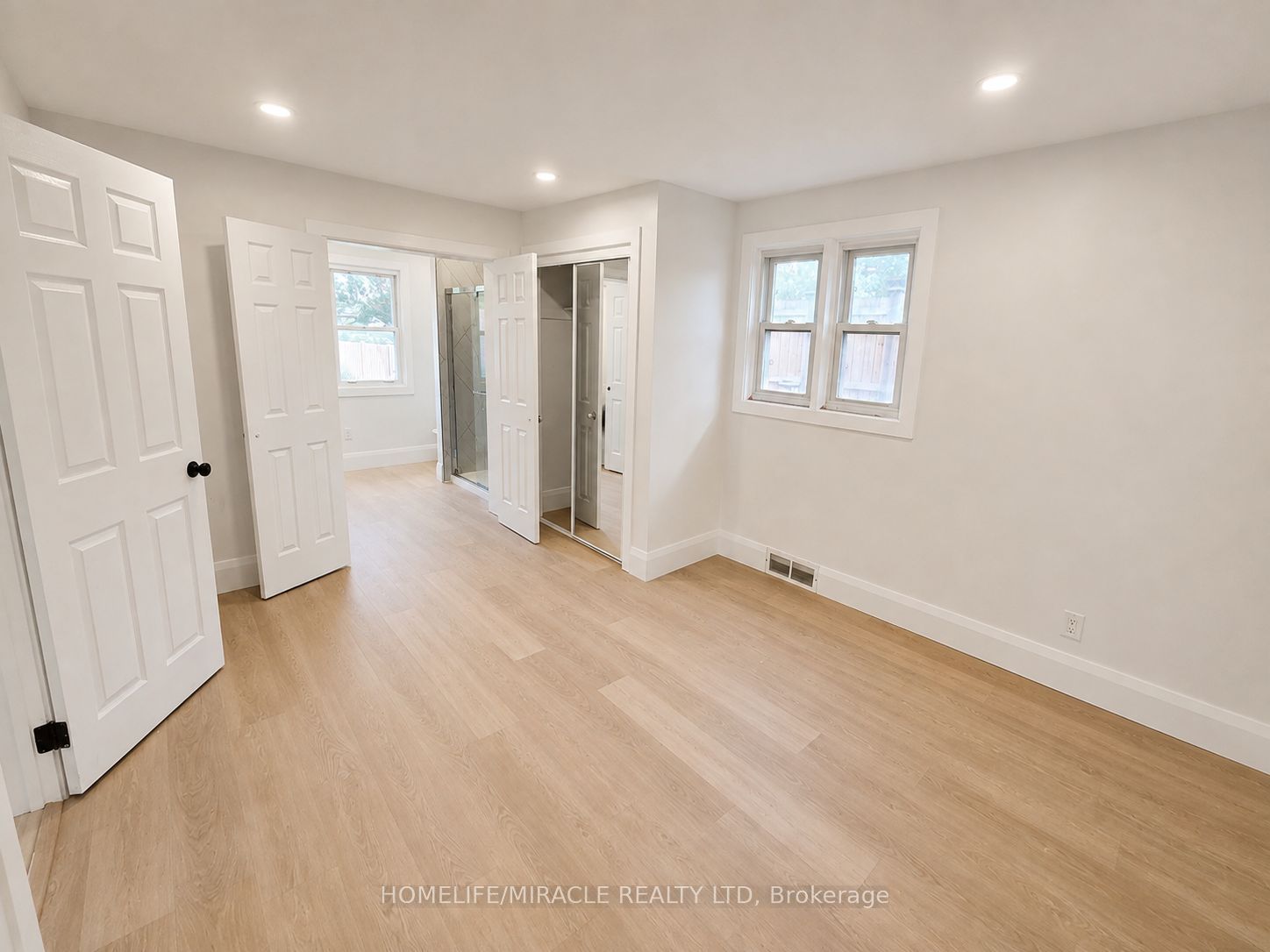 5622 Lowell Avenue Main Property Photo 6