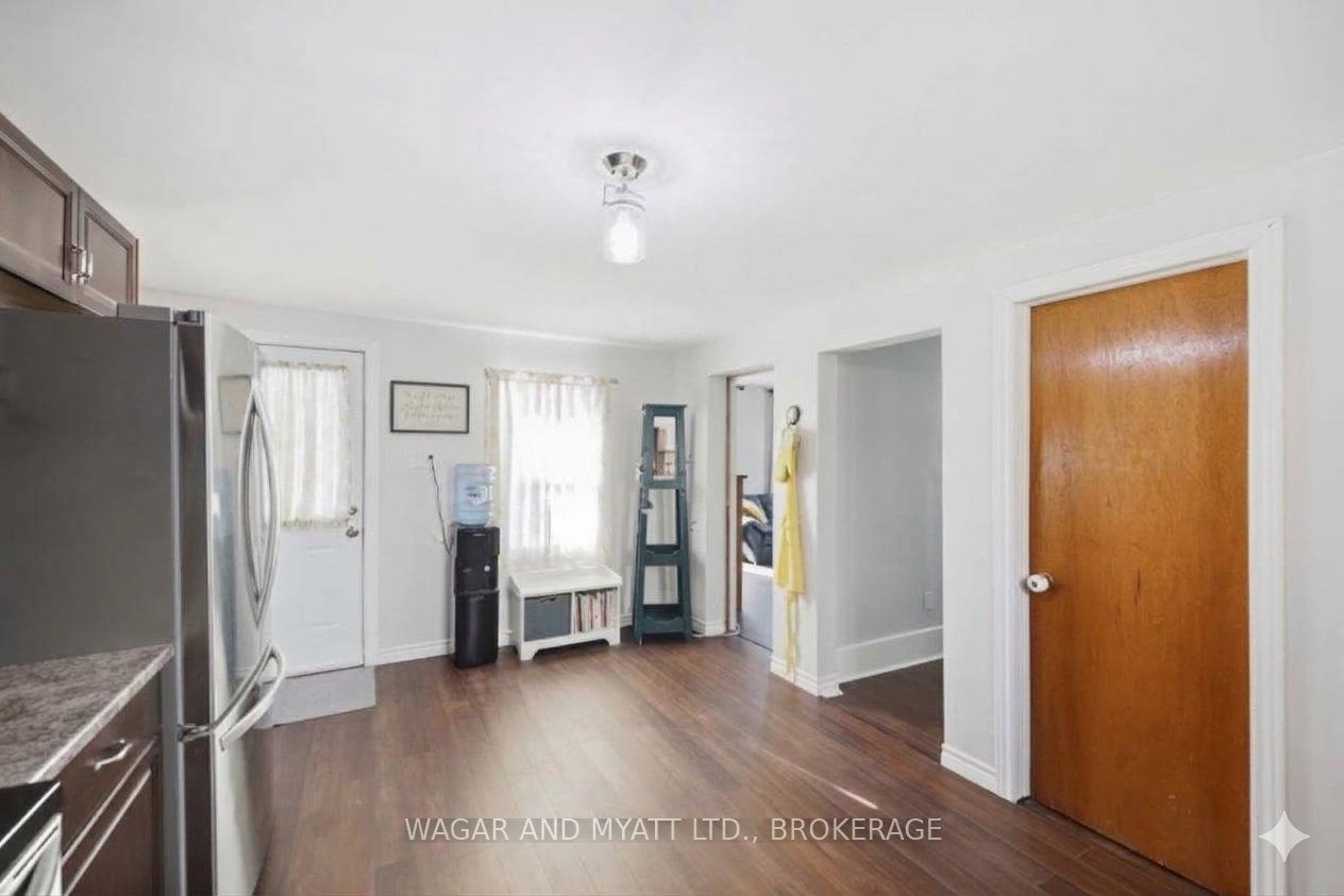 205 Centre Street N Property Photo 19