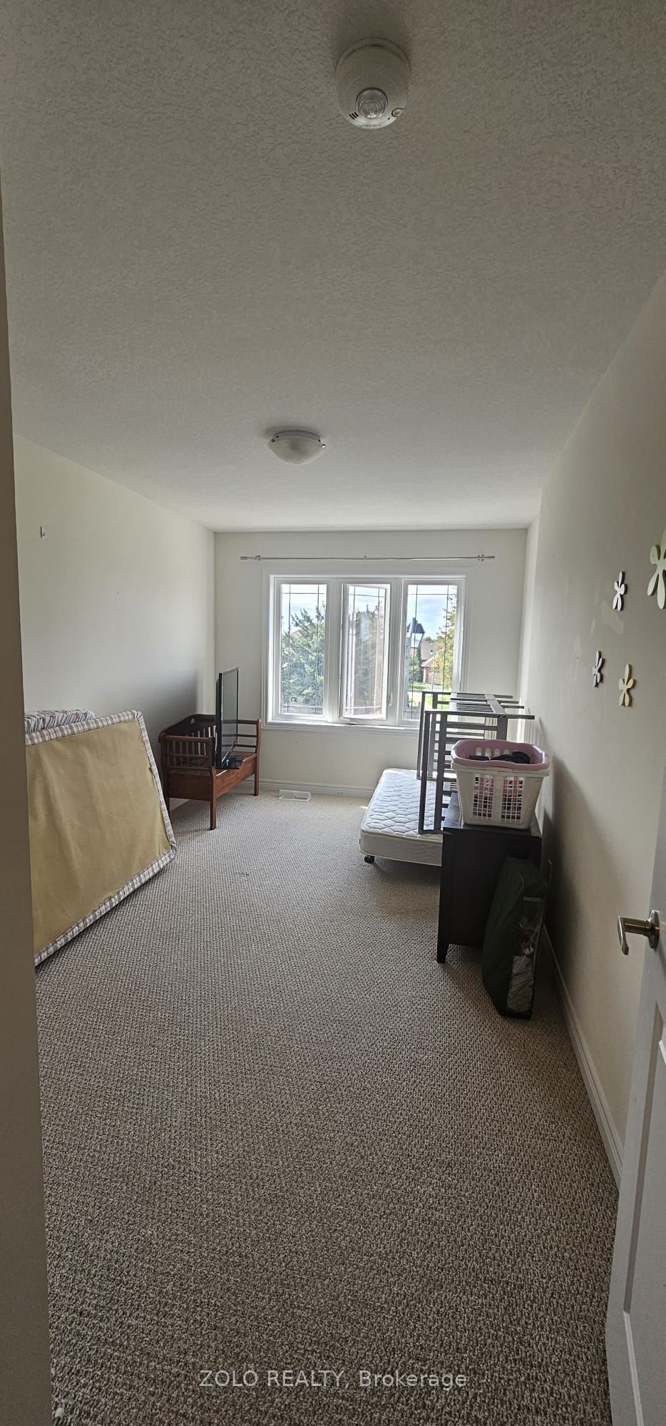 77 Diana Avenue 77 Property Photo 13