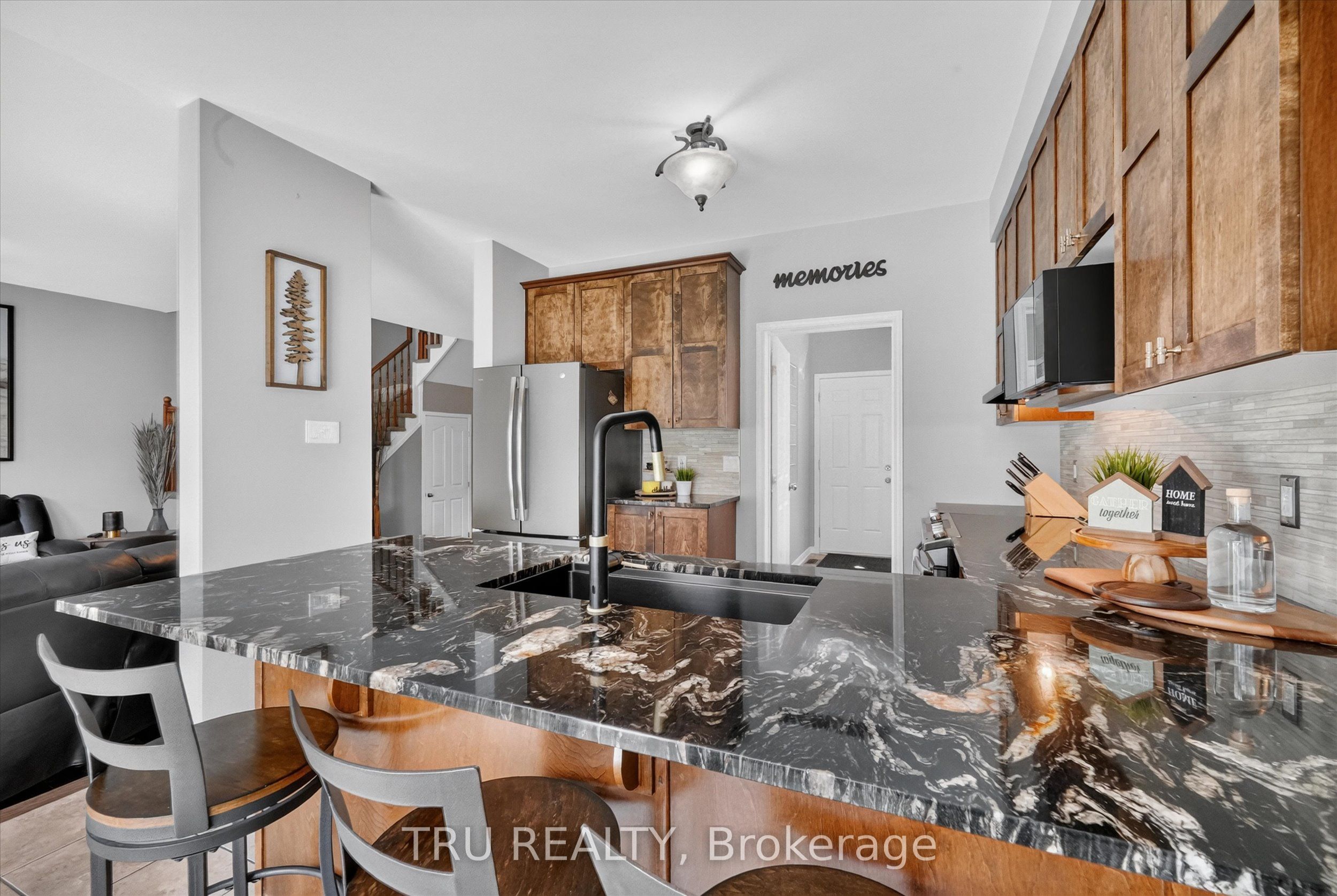 325 Upcountry Drive E Property Photo 21