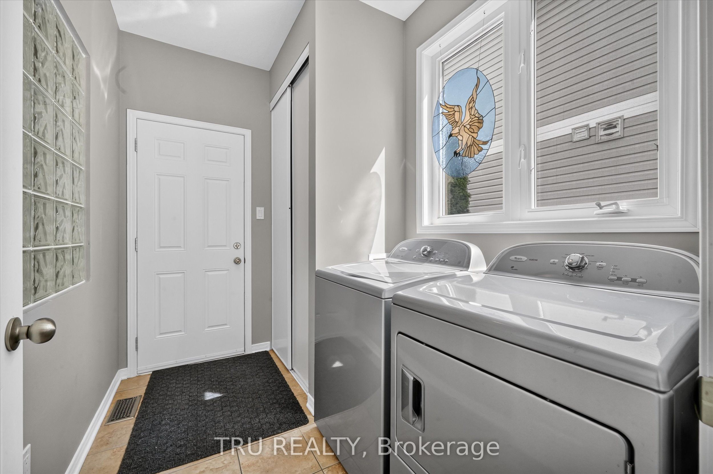 325 Upcountry Drive E Property Photo 25