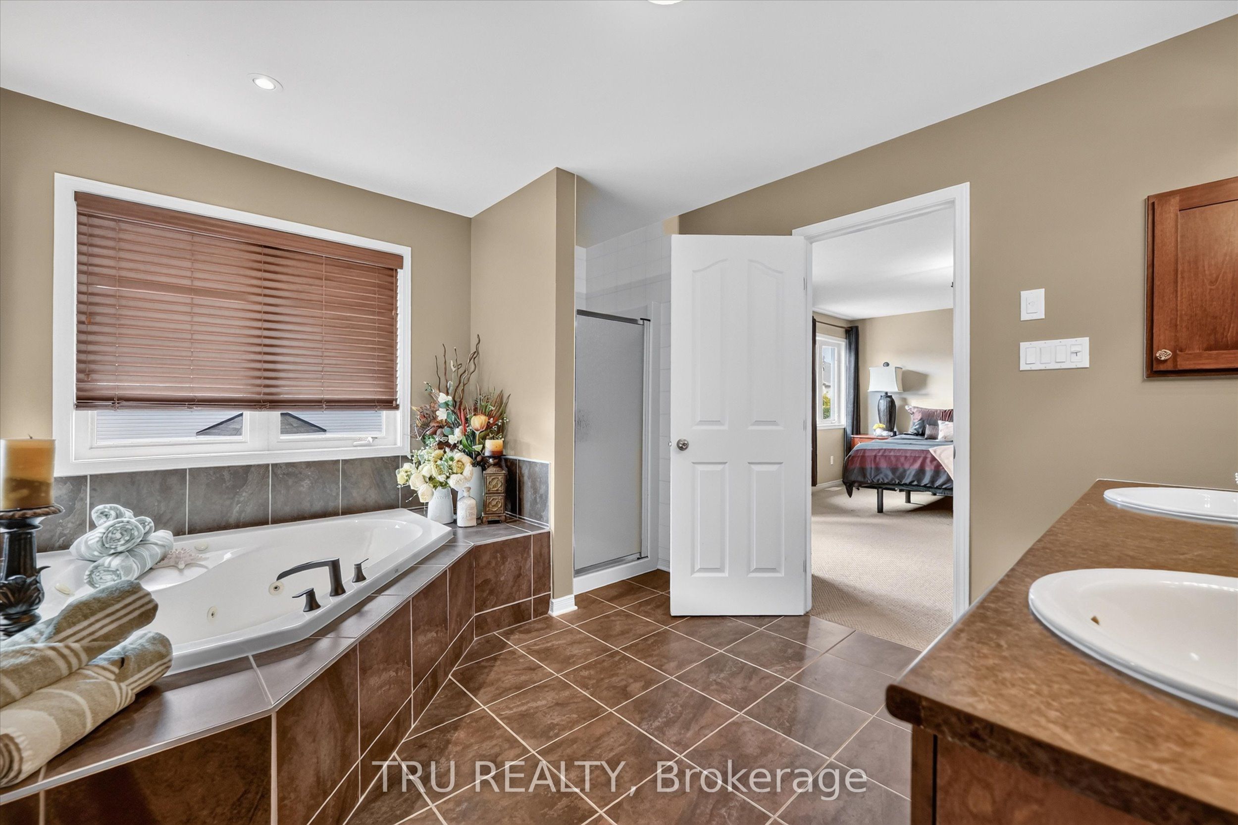 325 Upcountry Drive E Property Photo 39