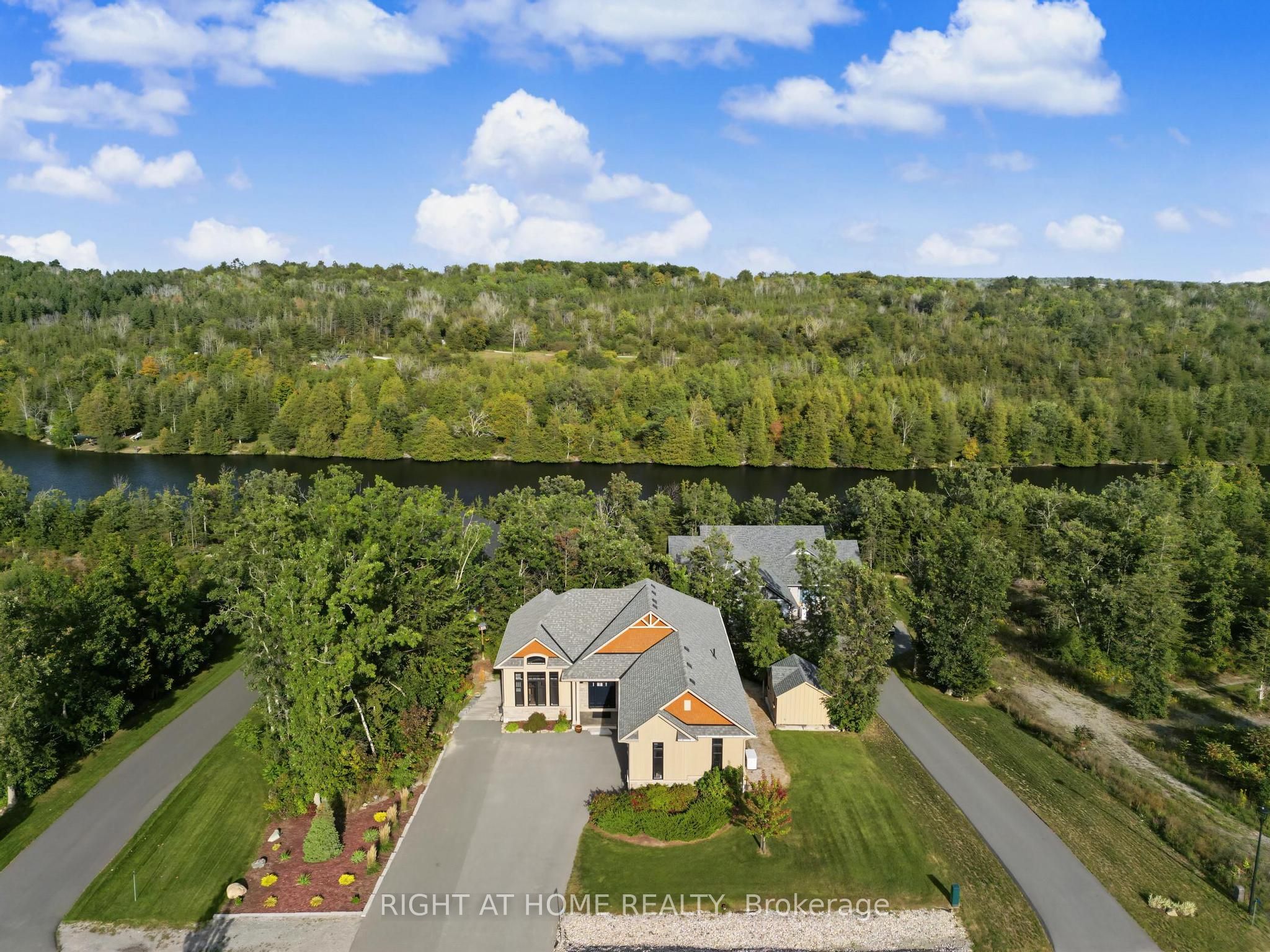 3 Riverside Trail Property Photo 1