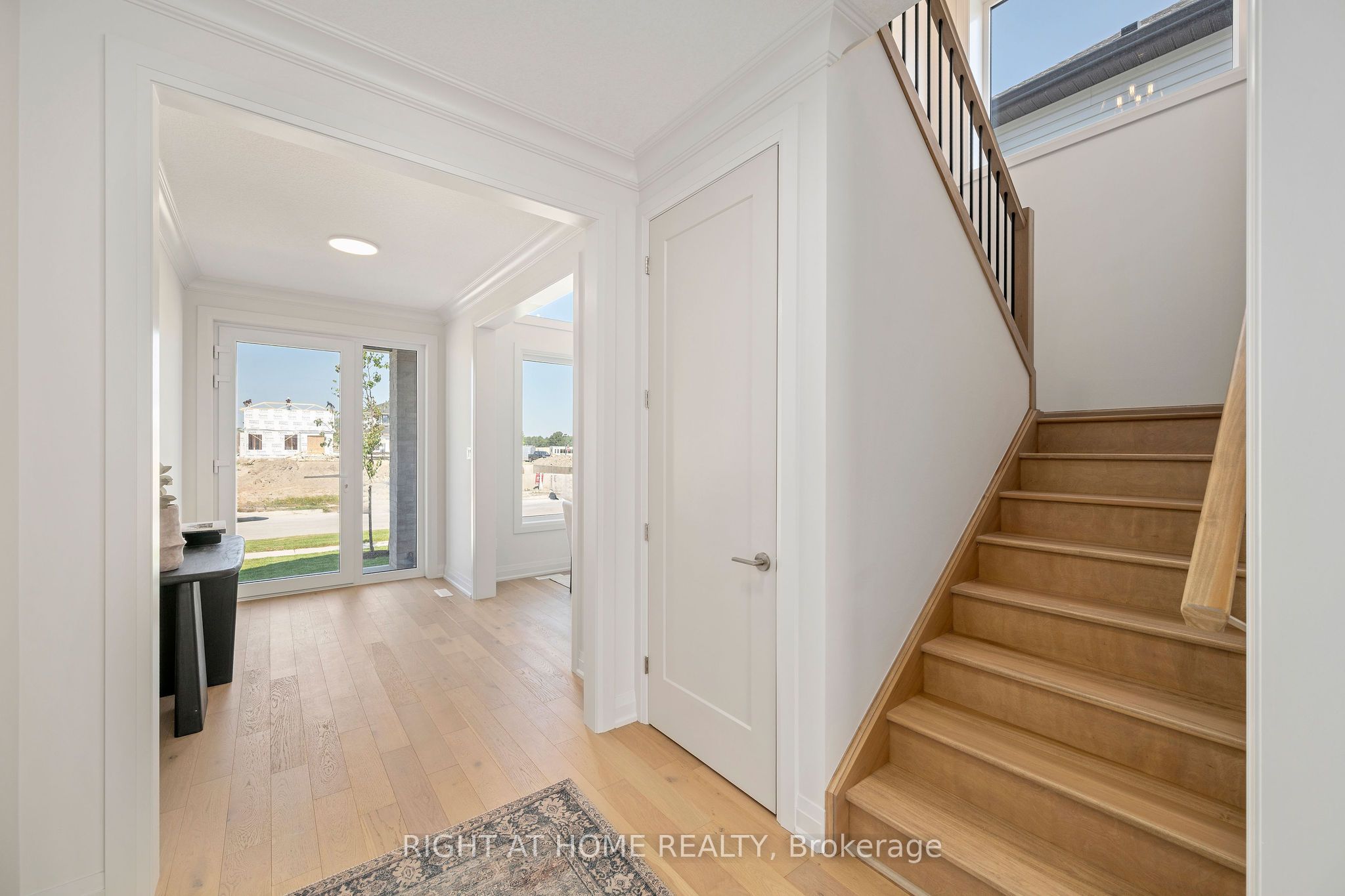 337 Manhattan Drive Property Photo 15