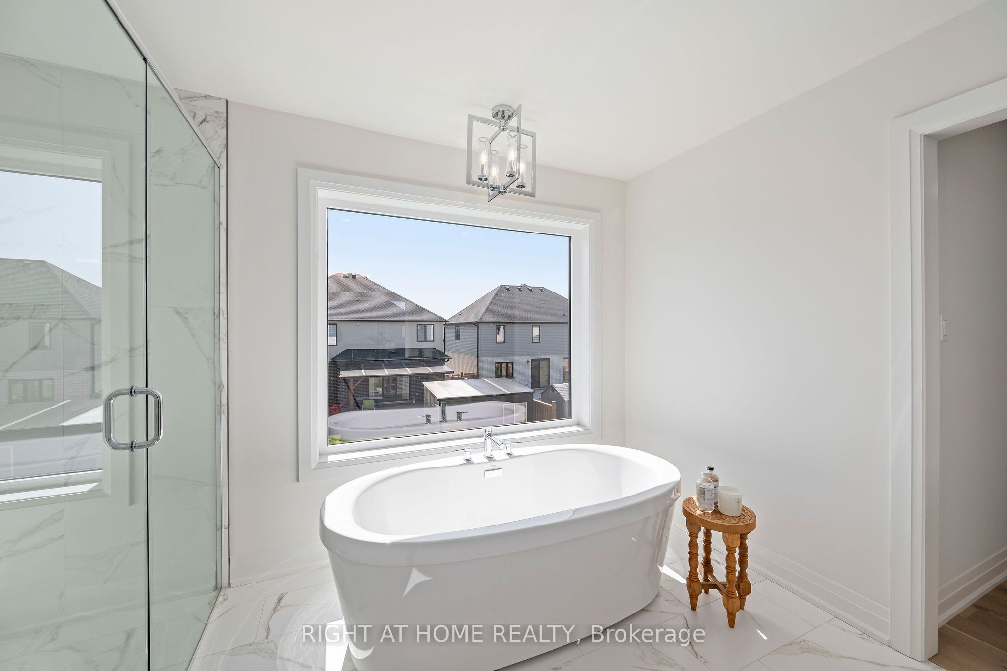 337 Manhattan Drive Property Photo 22