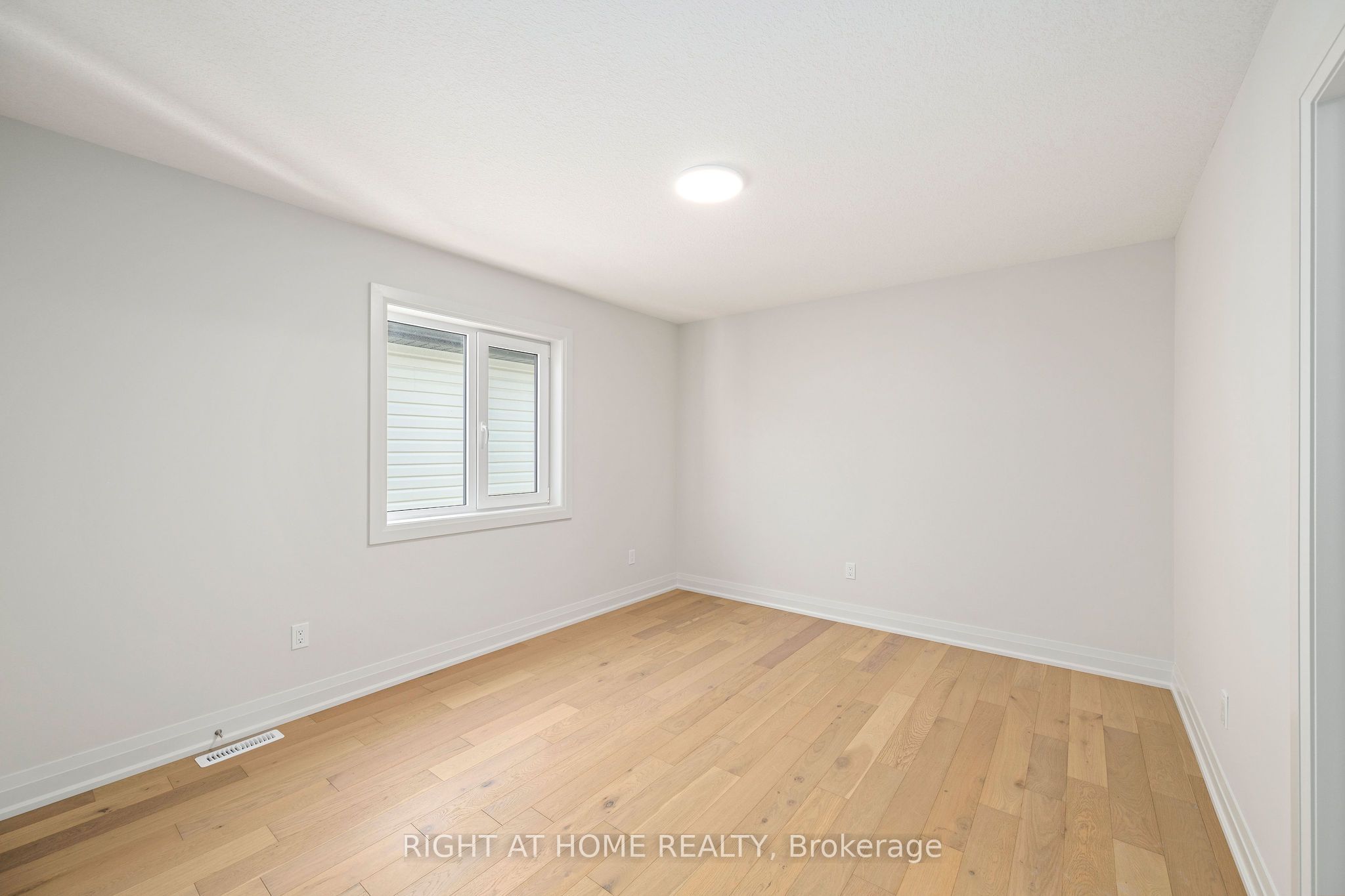 337 Manhattan Drive Property Photo 25