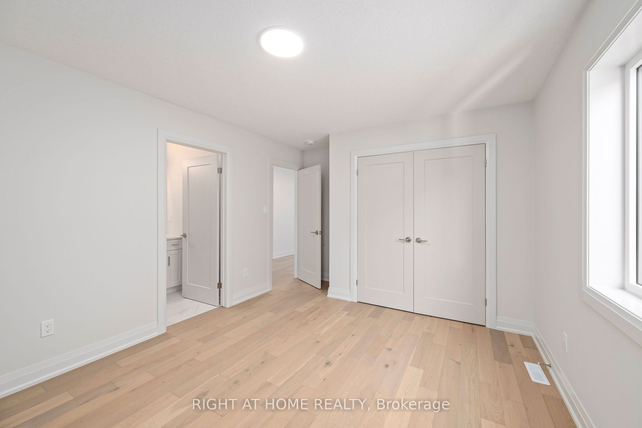 337 Manhattan Drive Property Photo 26