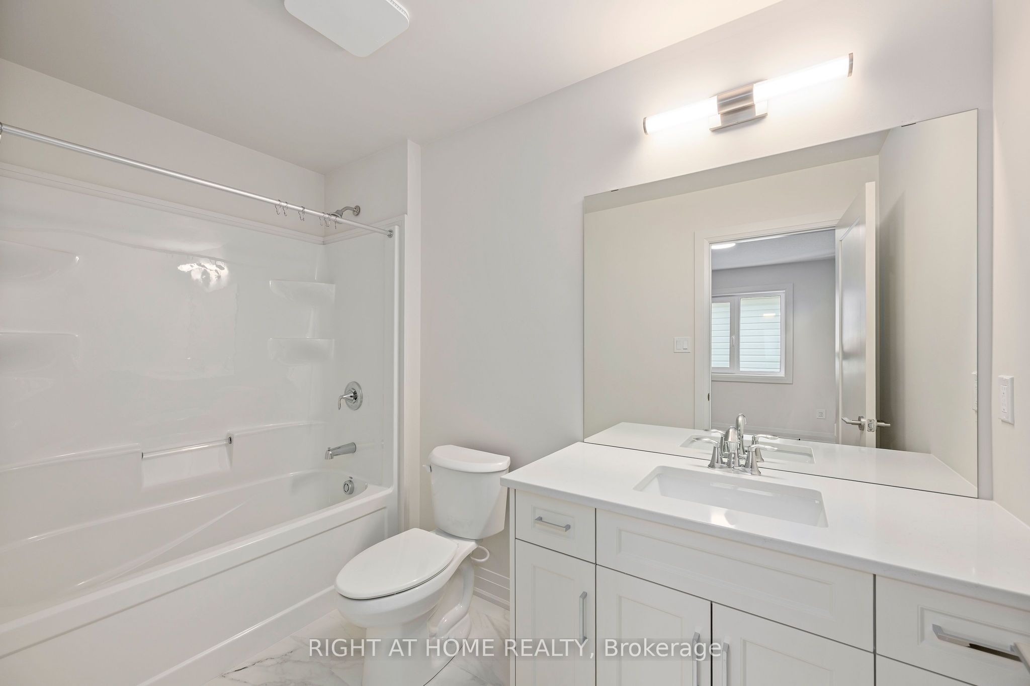 337 Manhattan Drive Property Photo 28