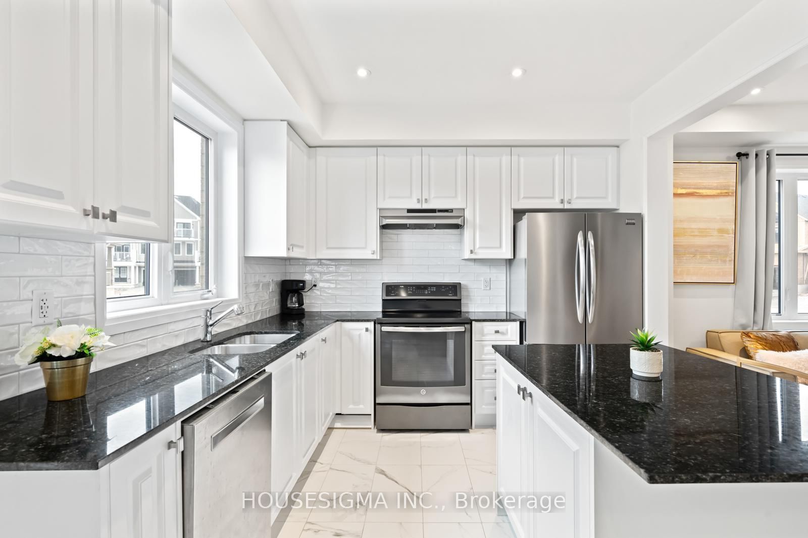 28 Canvas Crescent Property Photo 3
