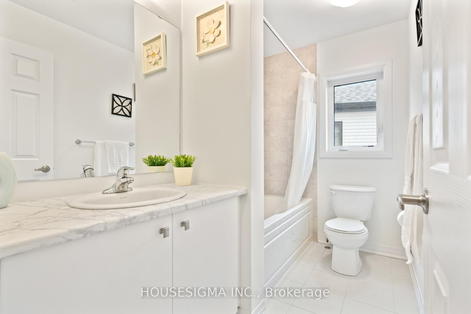 28 Canvas Crescent Property Photo 12