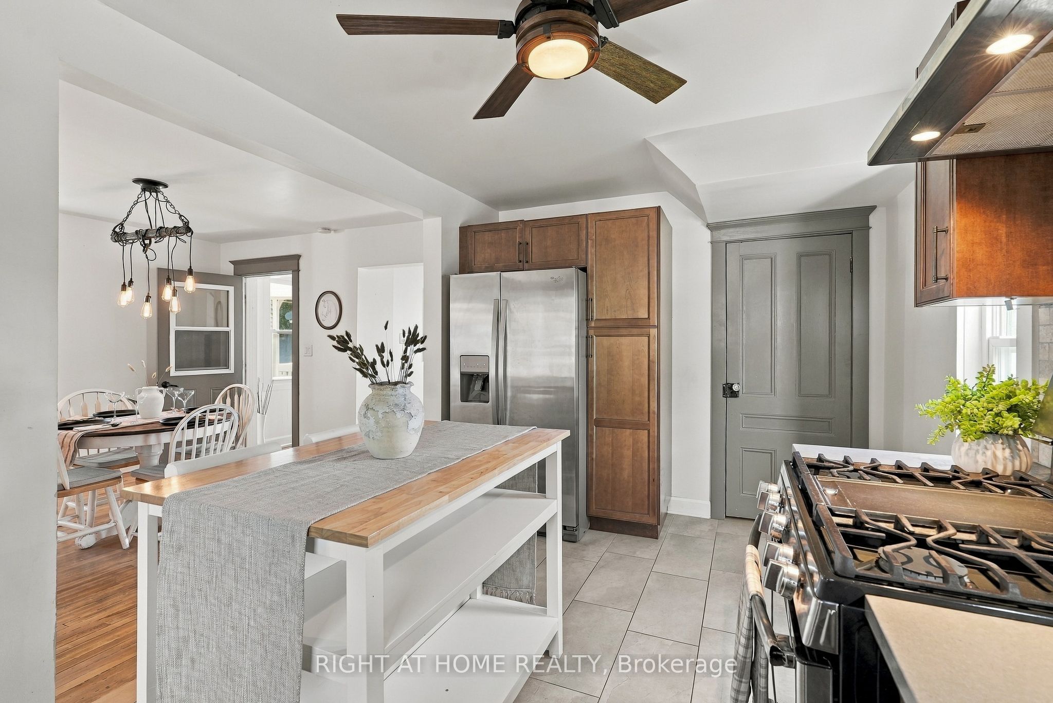 19 Asa Street Property Photo 11