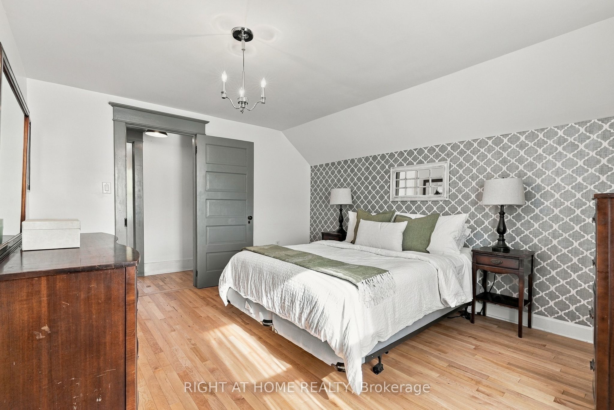 19 Asa Street Property Photo 16