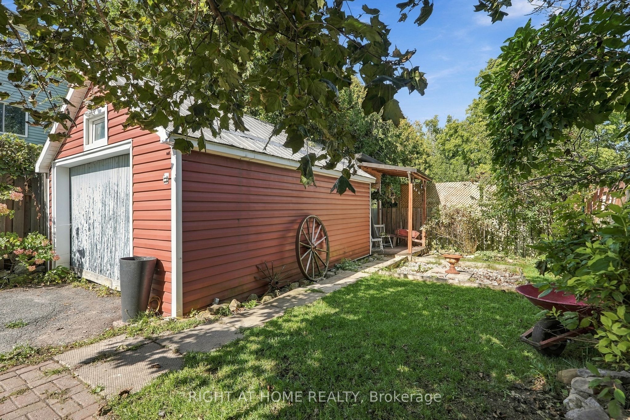 19 Asa Street Property Photo 27