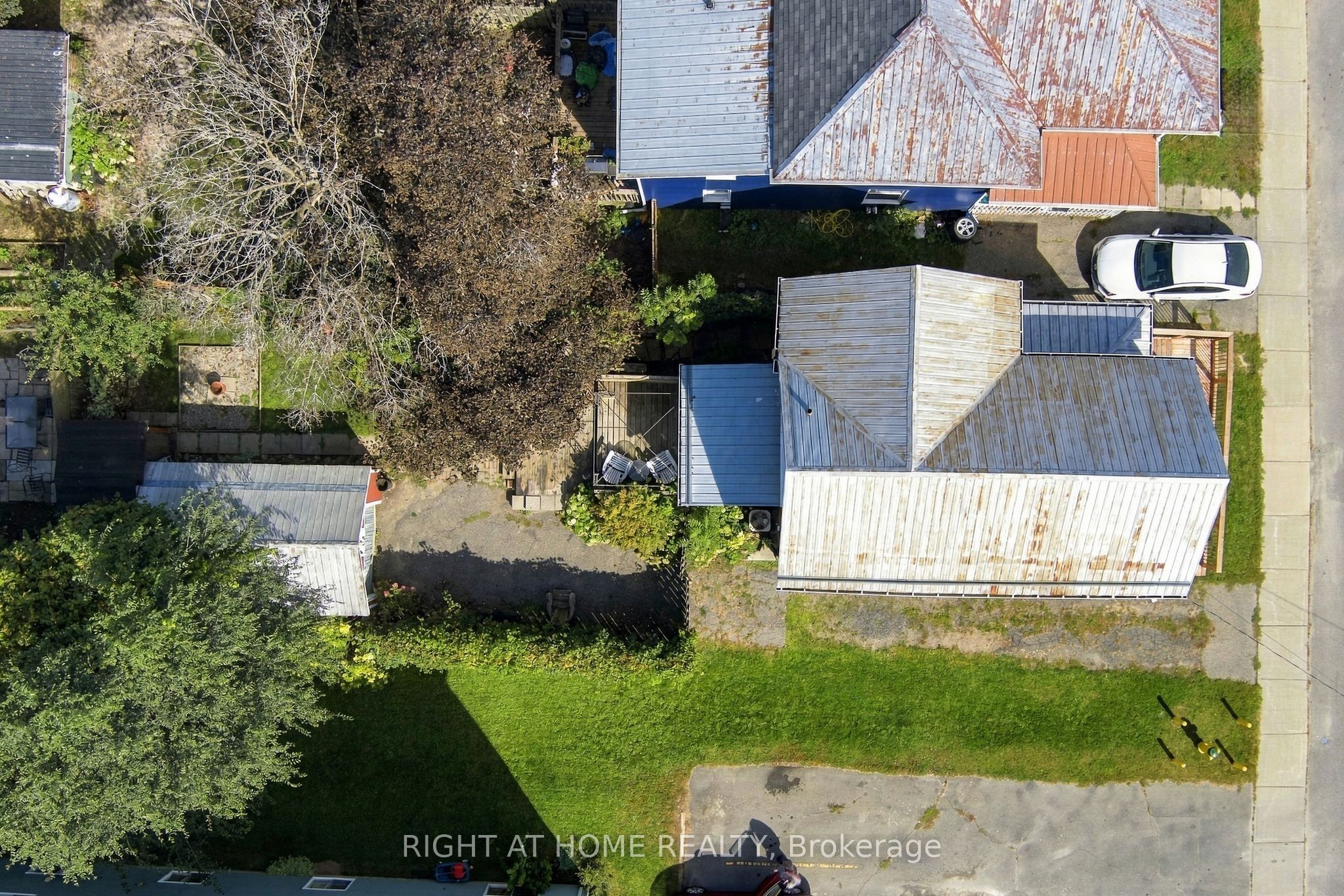 19 Asa Street Property Photo 32