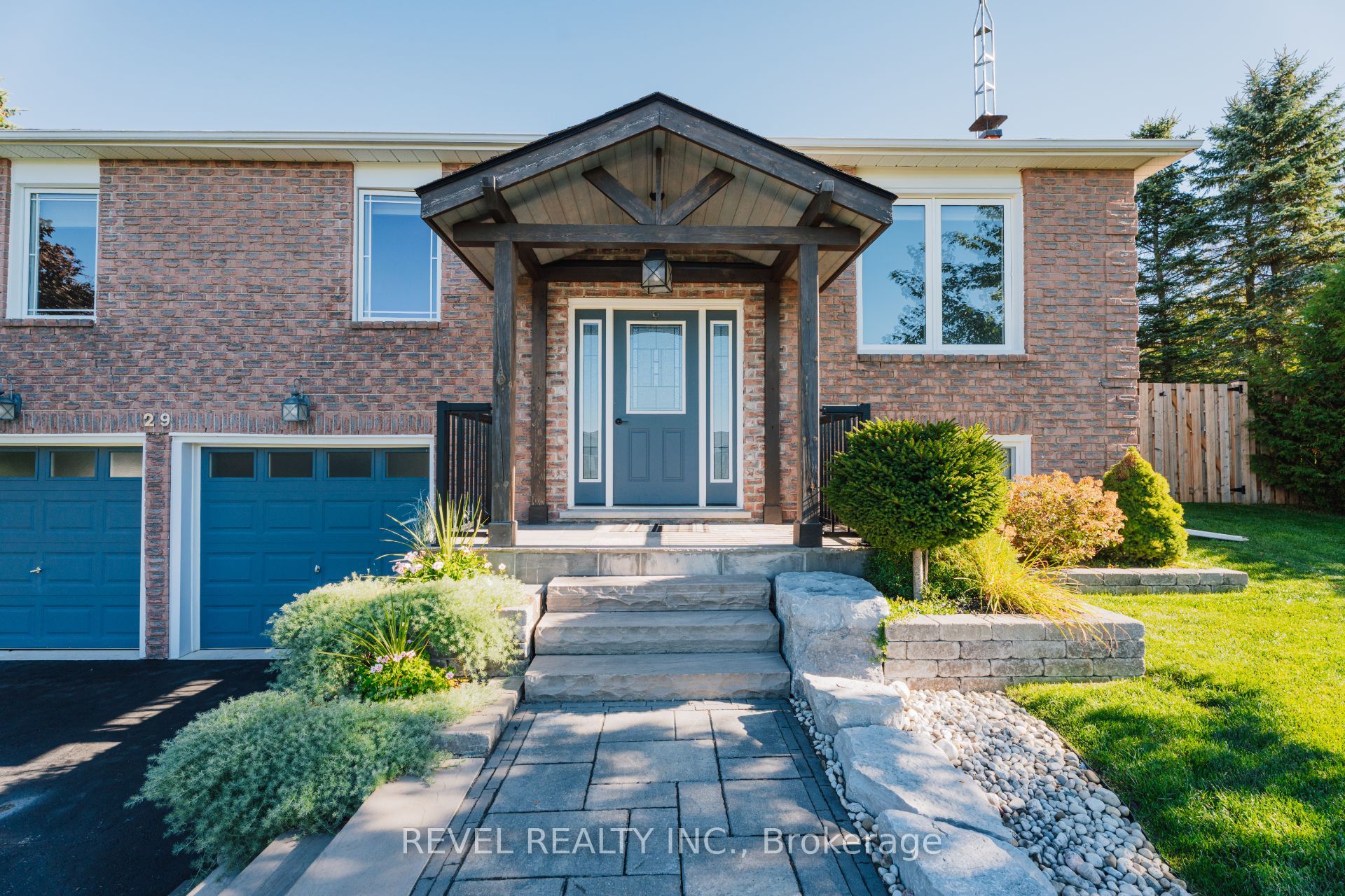 29 Saint John Street Property Photo 5
