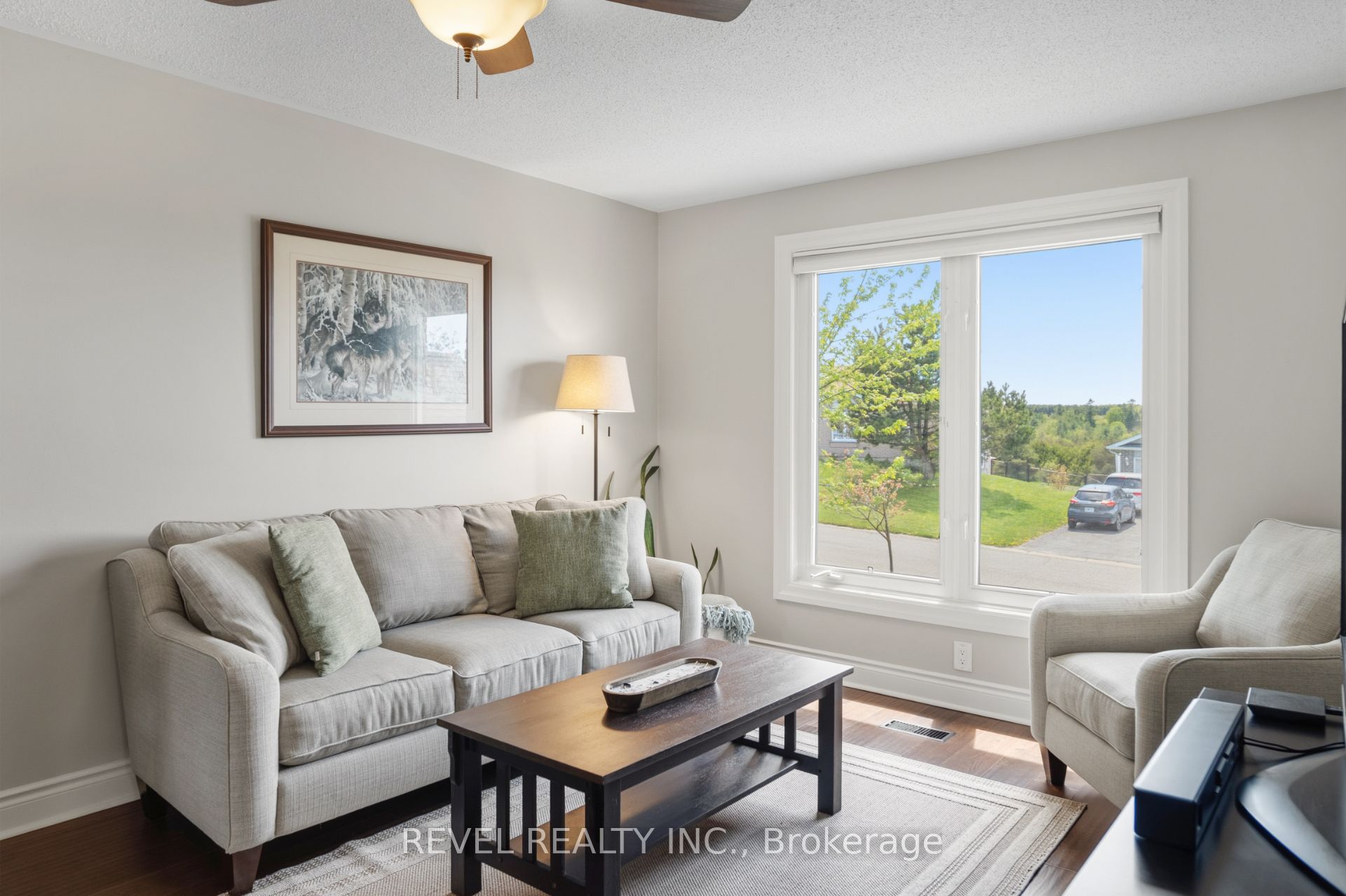 29 Saint John Street Property Photo 11