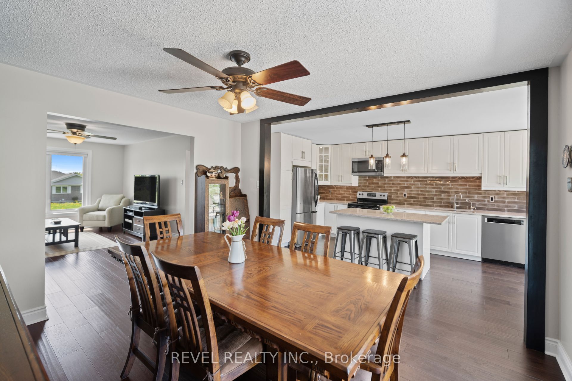 29 Saint John Street Property Photo 13