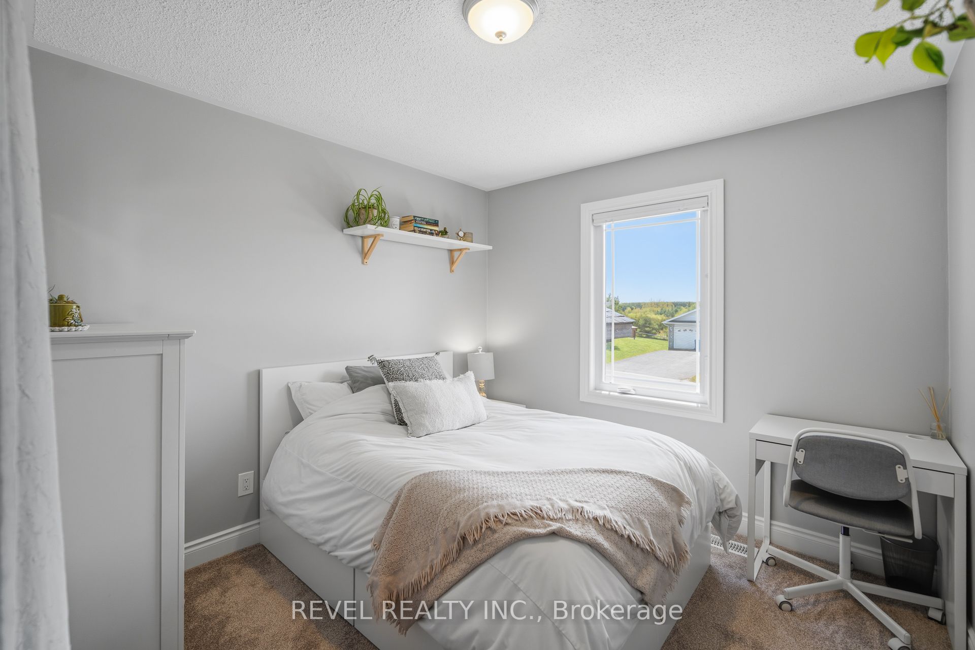 29 Saint John Street Property Photo 28