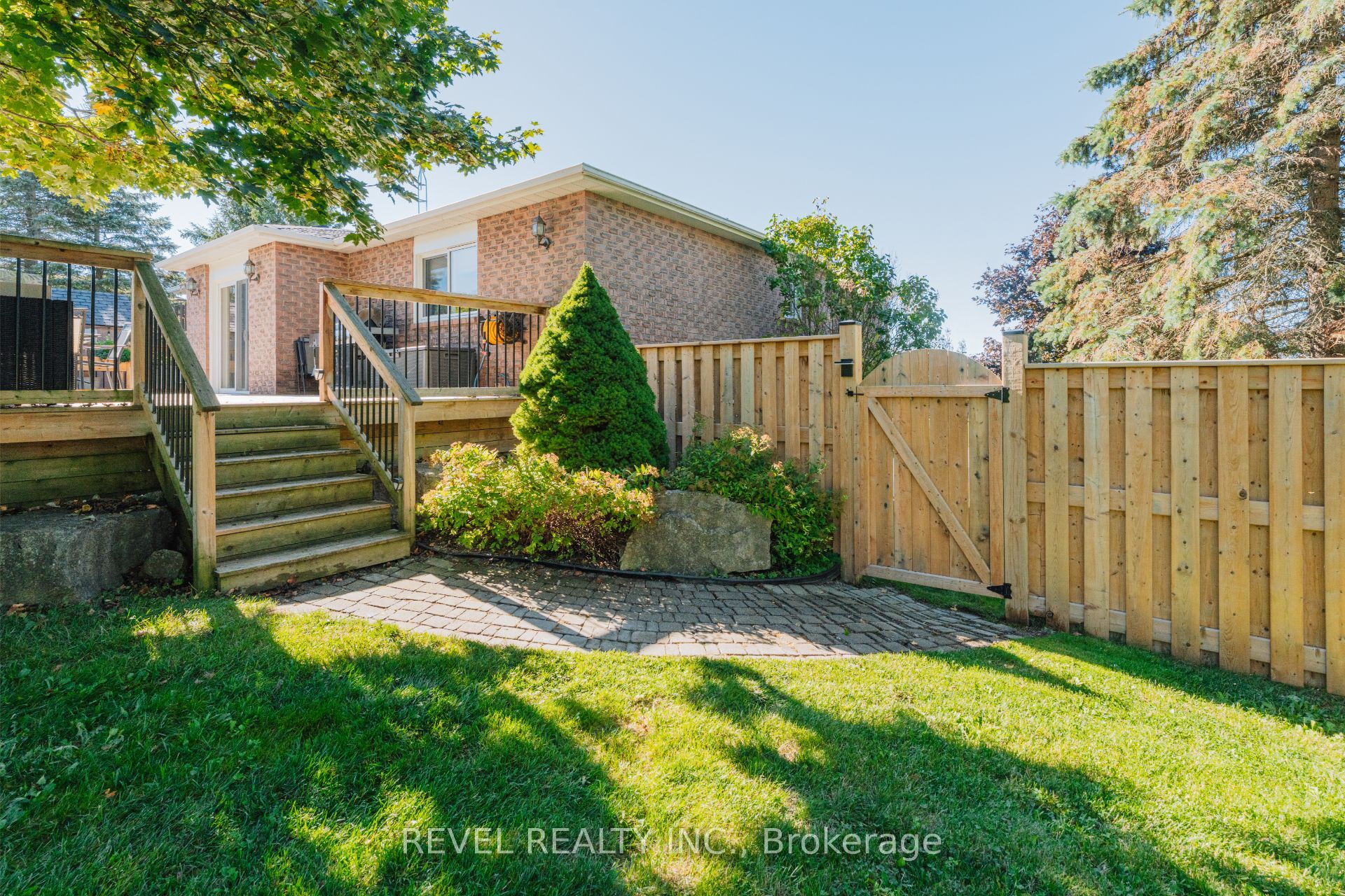 29 Saint John Street Property Photo 39