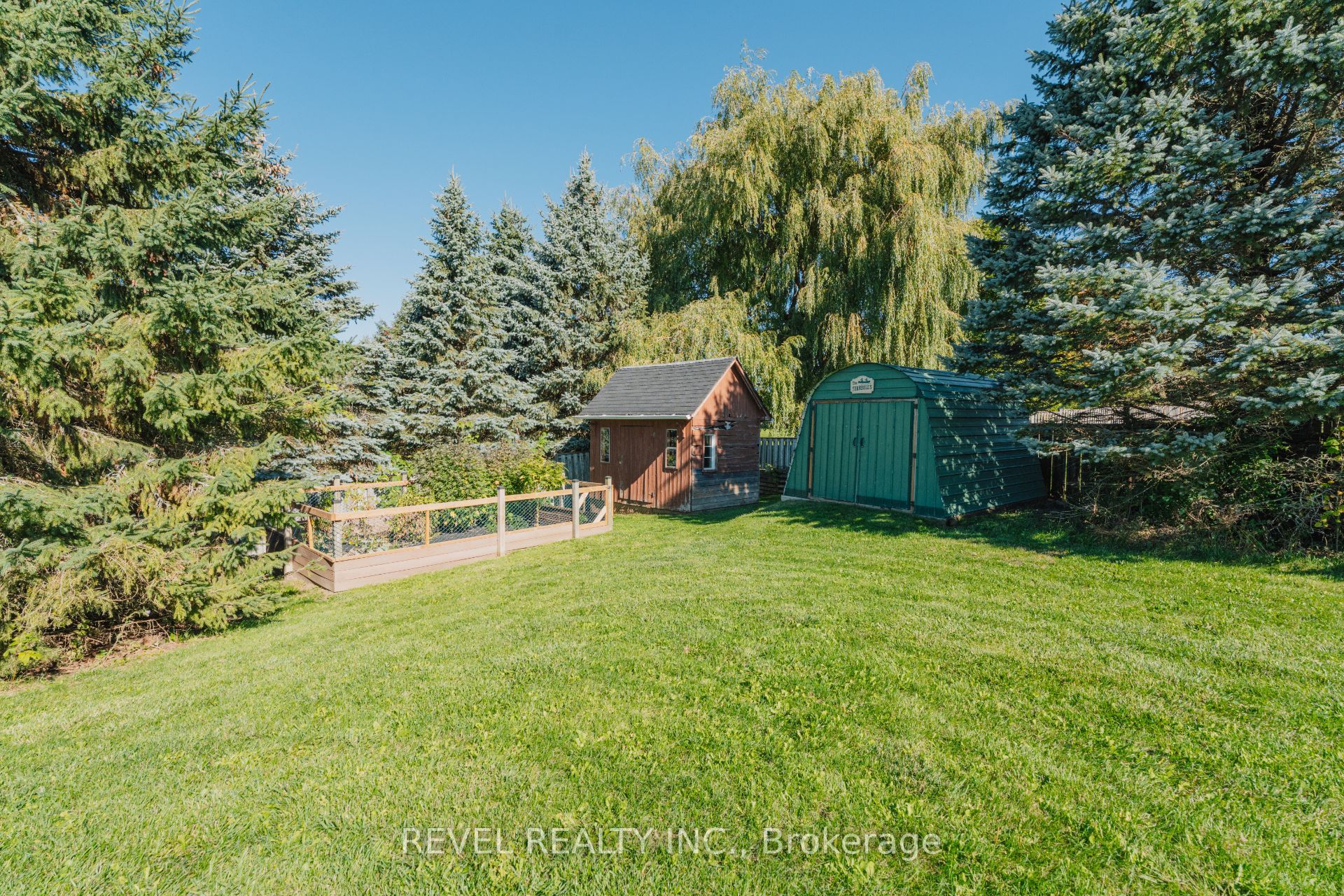 29 Saint John Street Property Photo 45