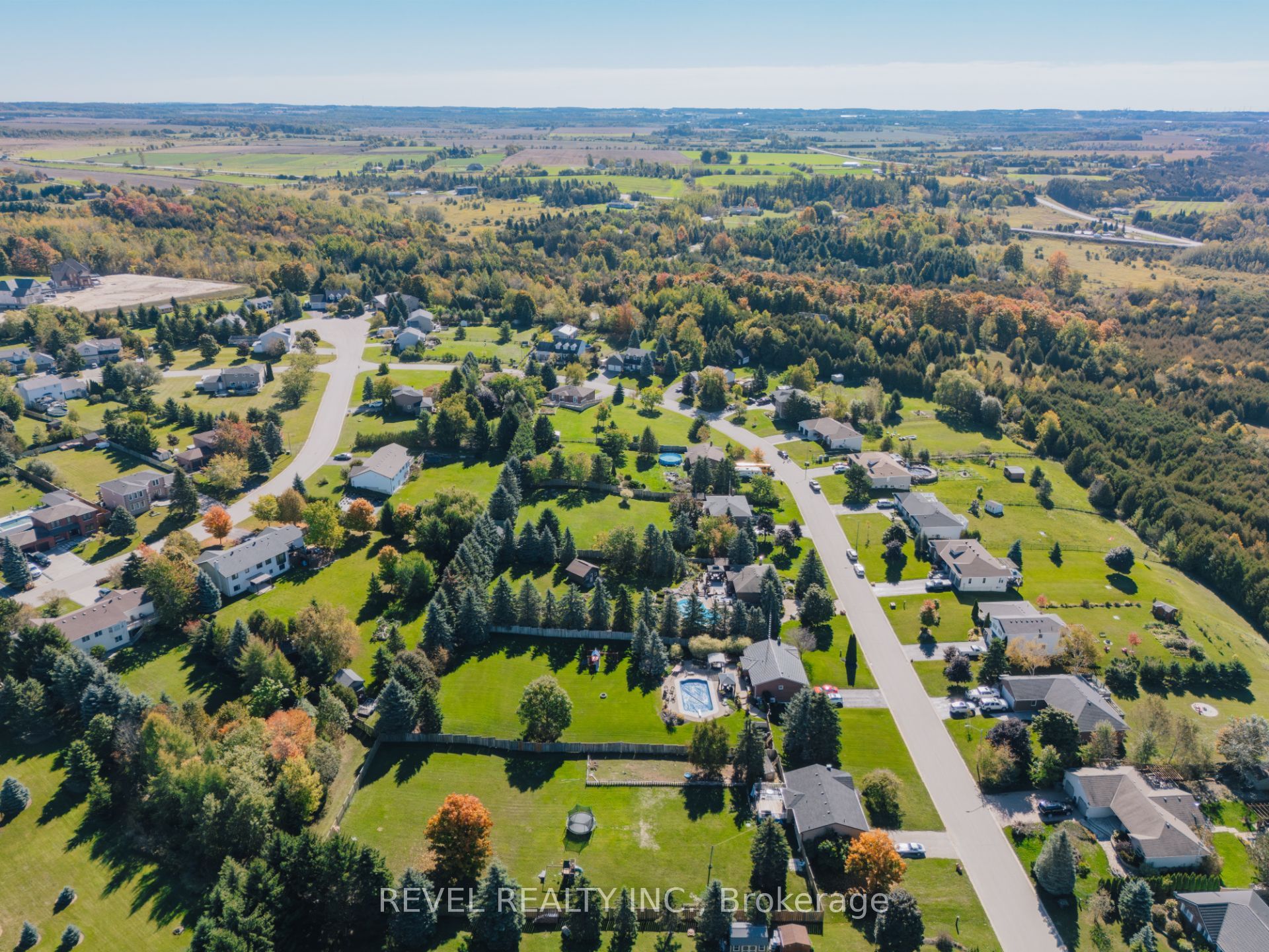 29 Saint John Street Property Photo 48