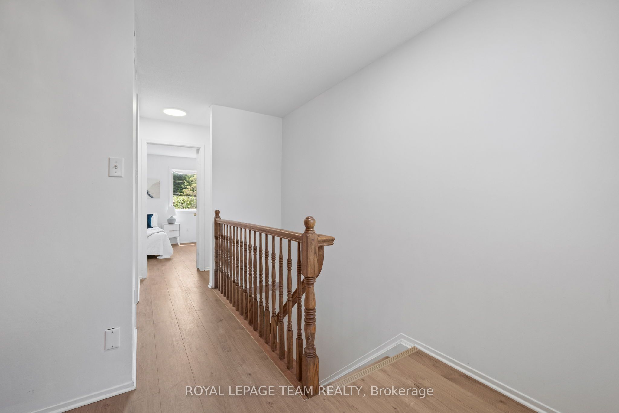 5744 Andrasi Crescent B Property Photo 15