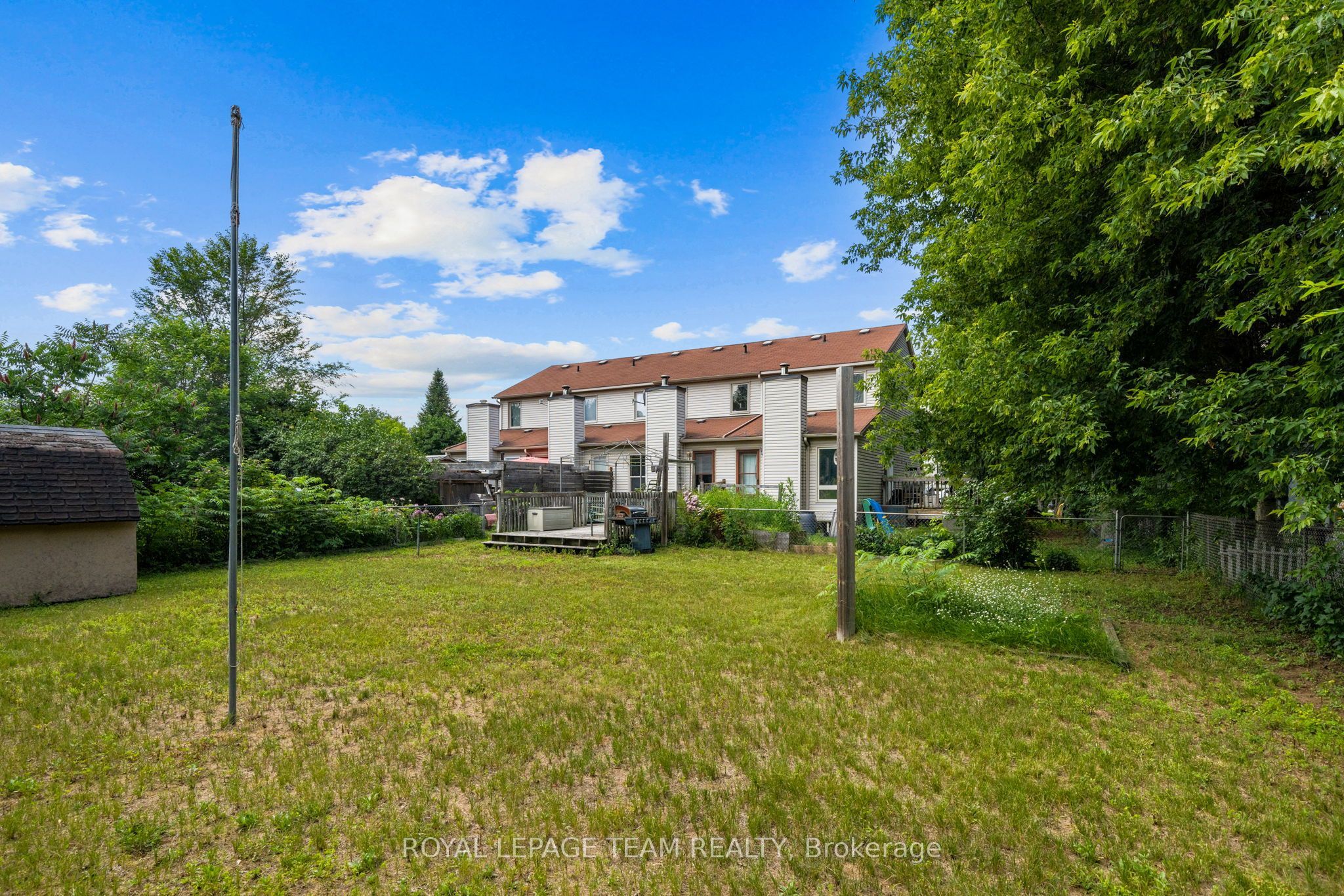5744 Andrasi Crescent B Property Photo 33