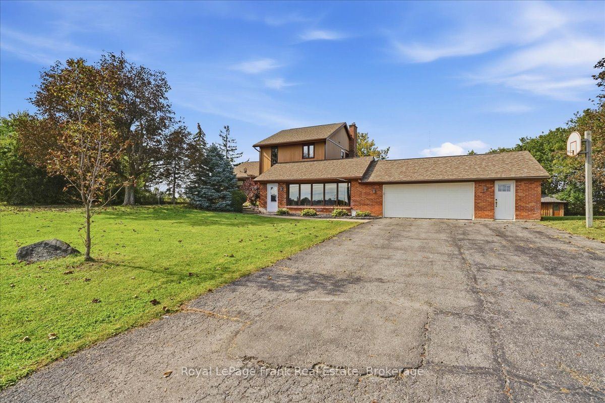 178 Roblin Road Property Photo 1
