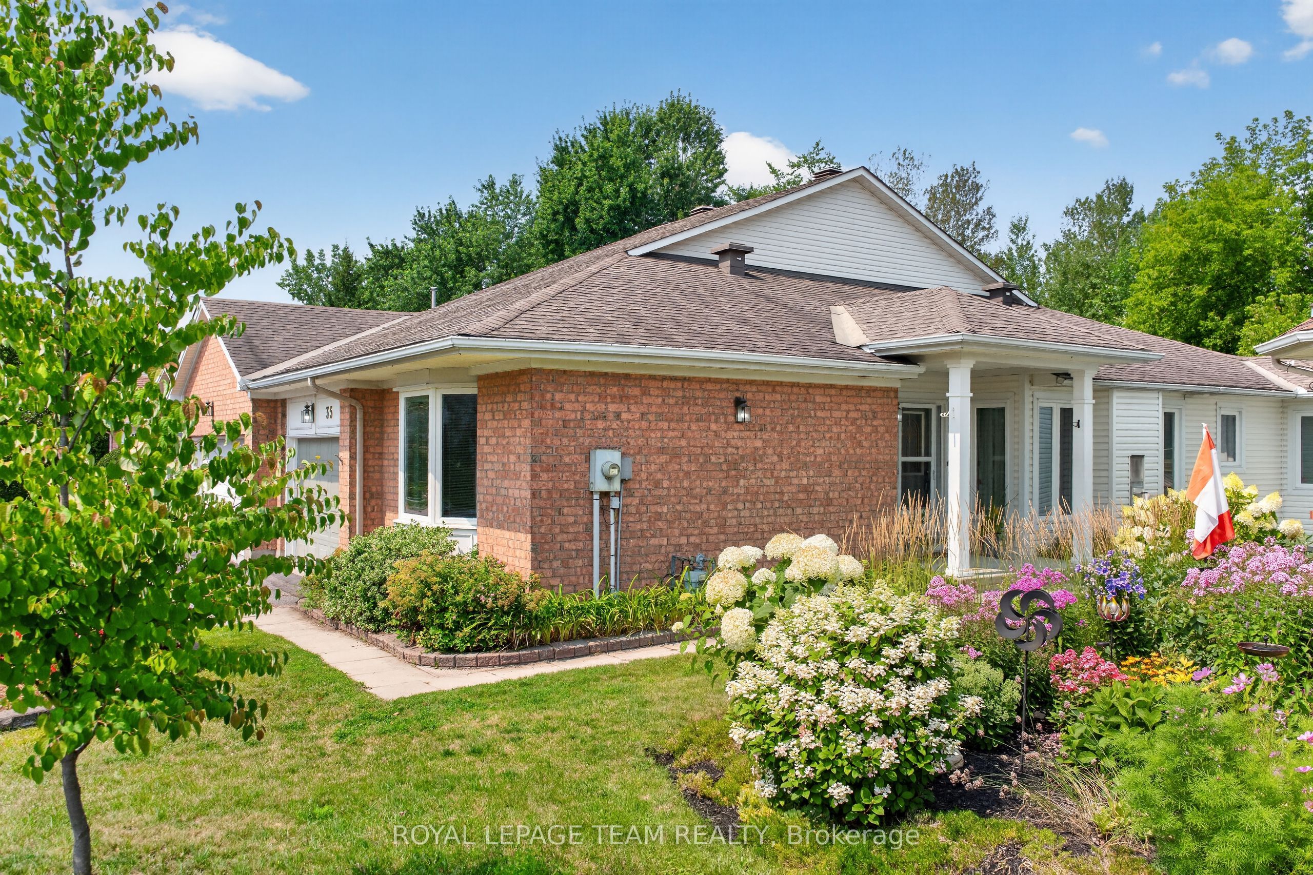 35 Billingham Crescent Property Photo 4