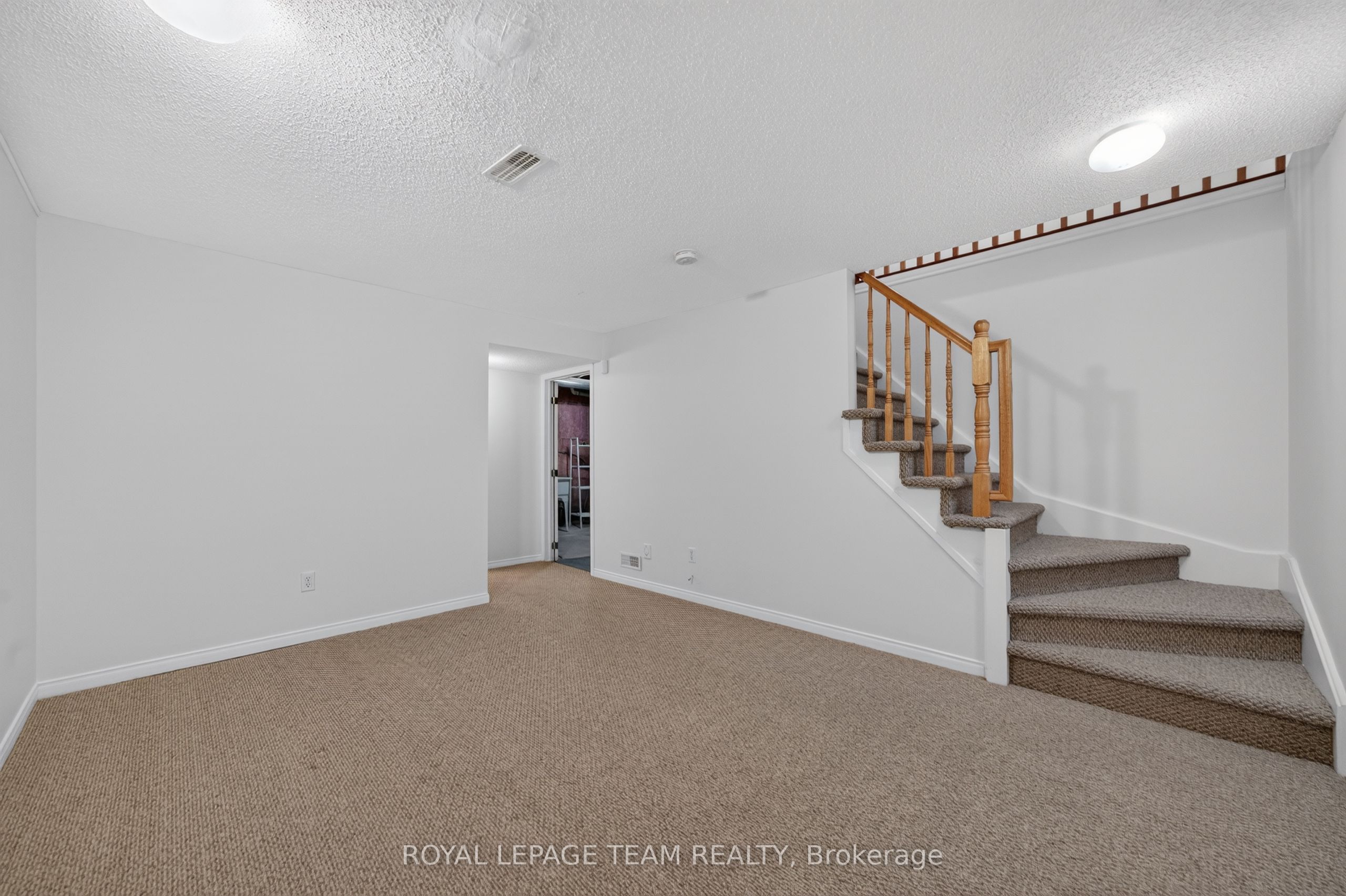 35 Billingham Crescent Property Photo 44