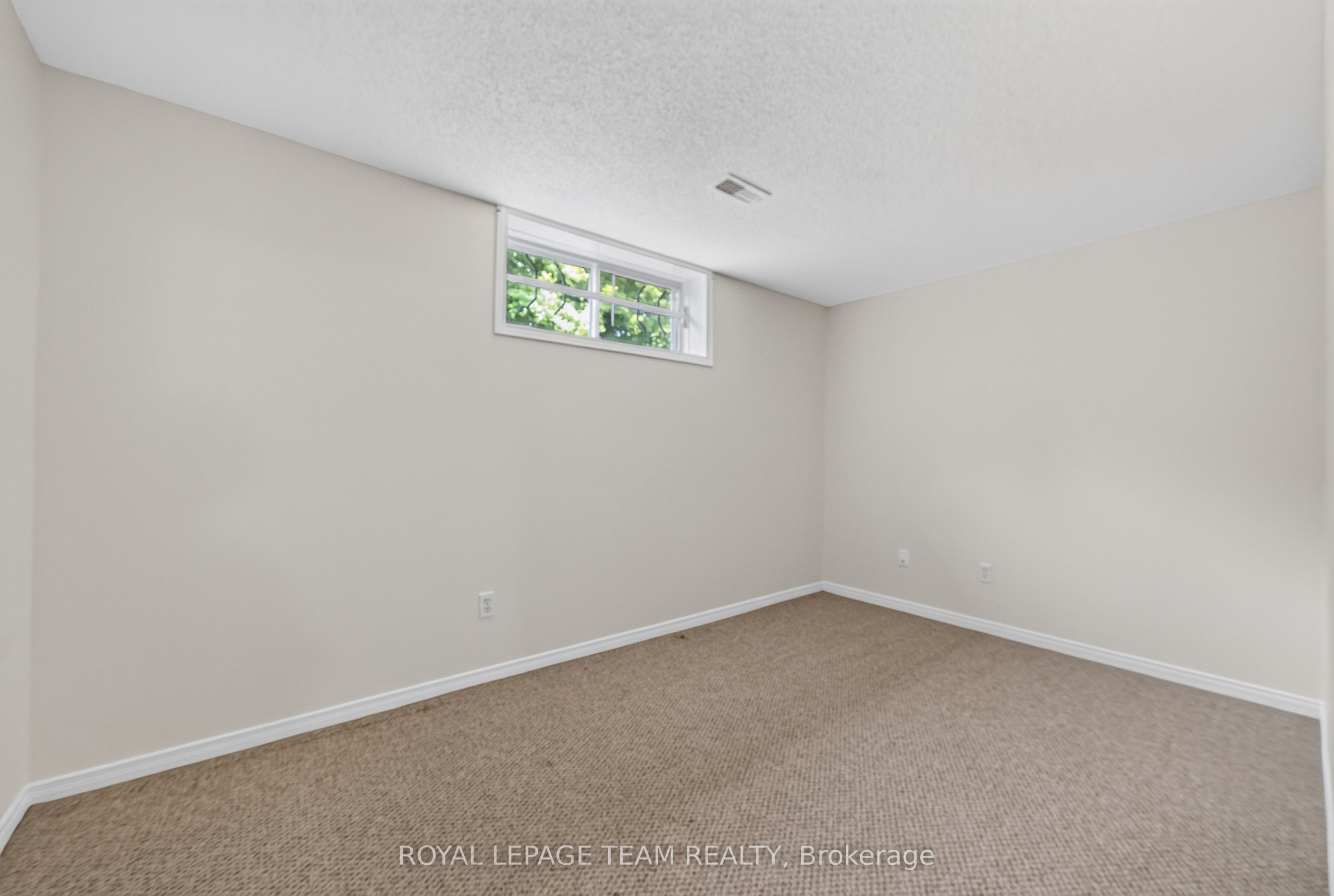 35 Billingham Crescent Property Photo 45