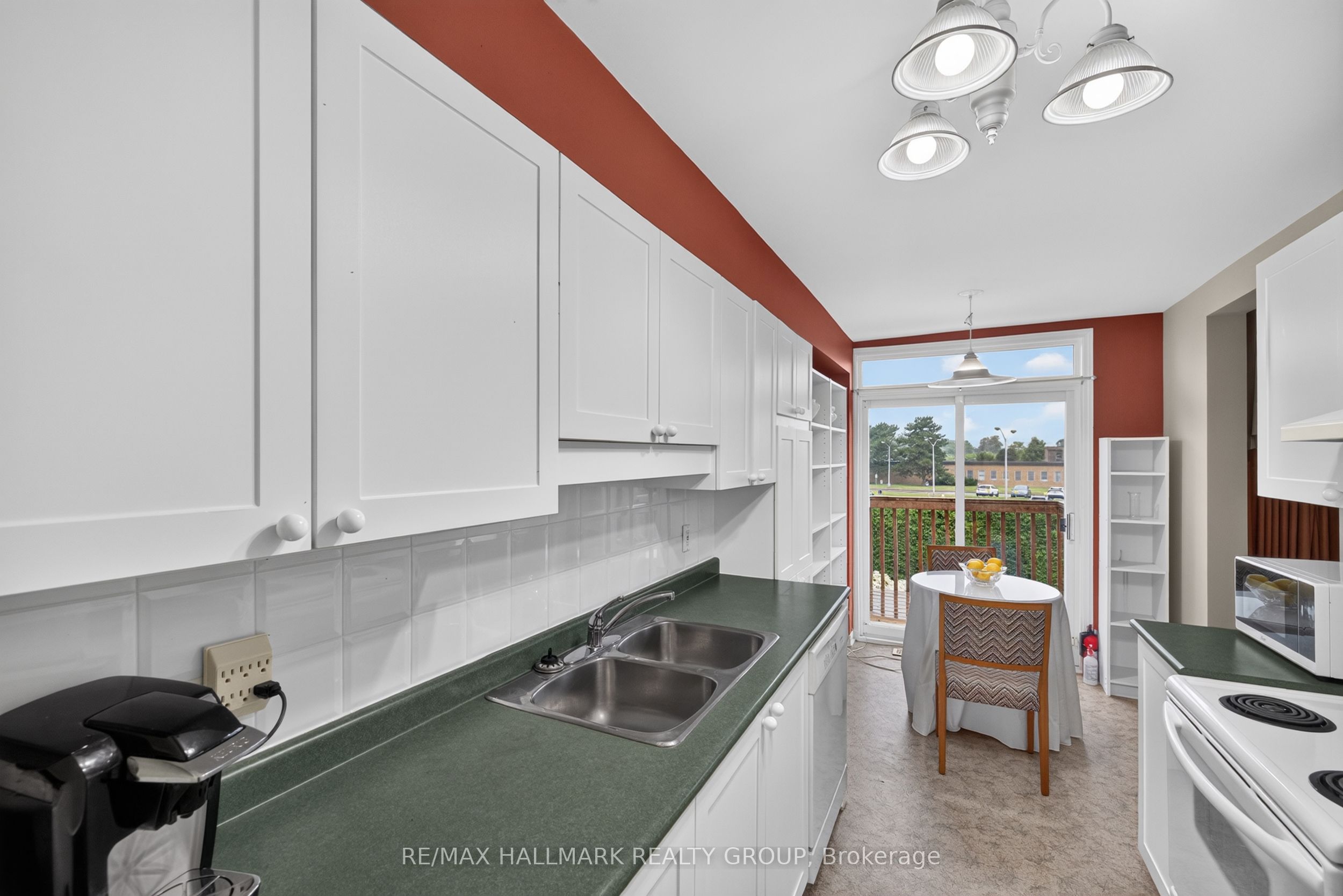 103 Tall Oak Private Property Photo 12