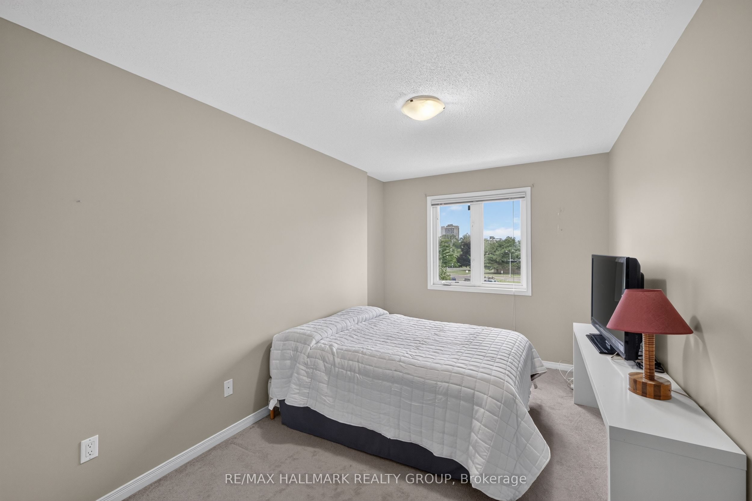 103 Tall Oak Private Property Photo 31
