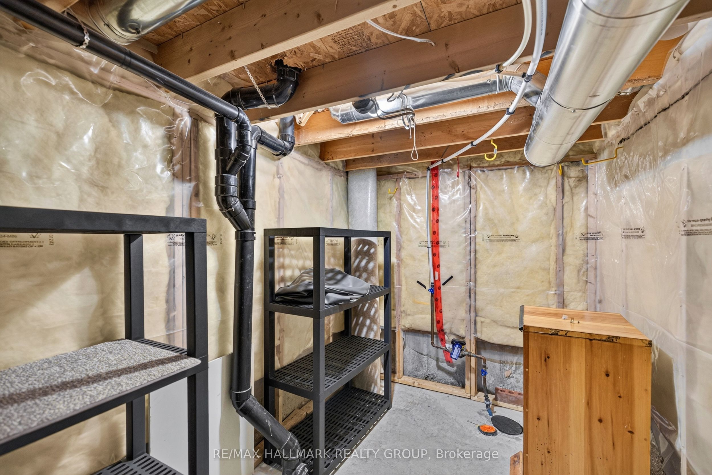 103 Tall Oak Private Property Photo 40