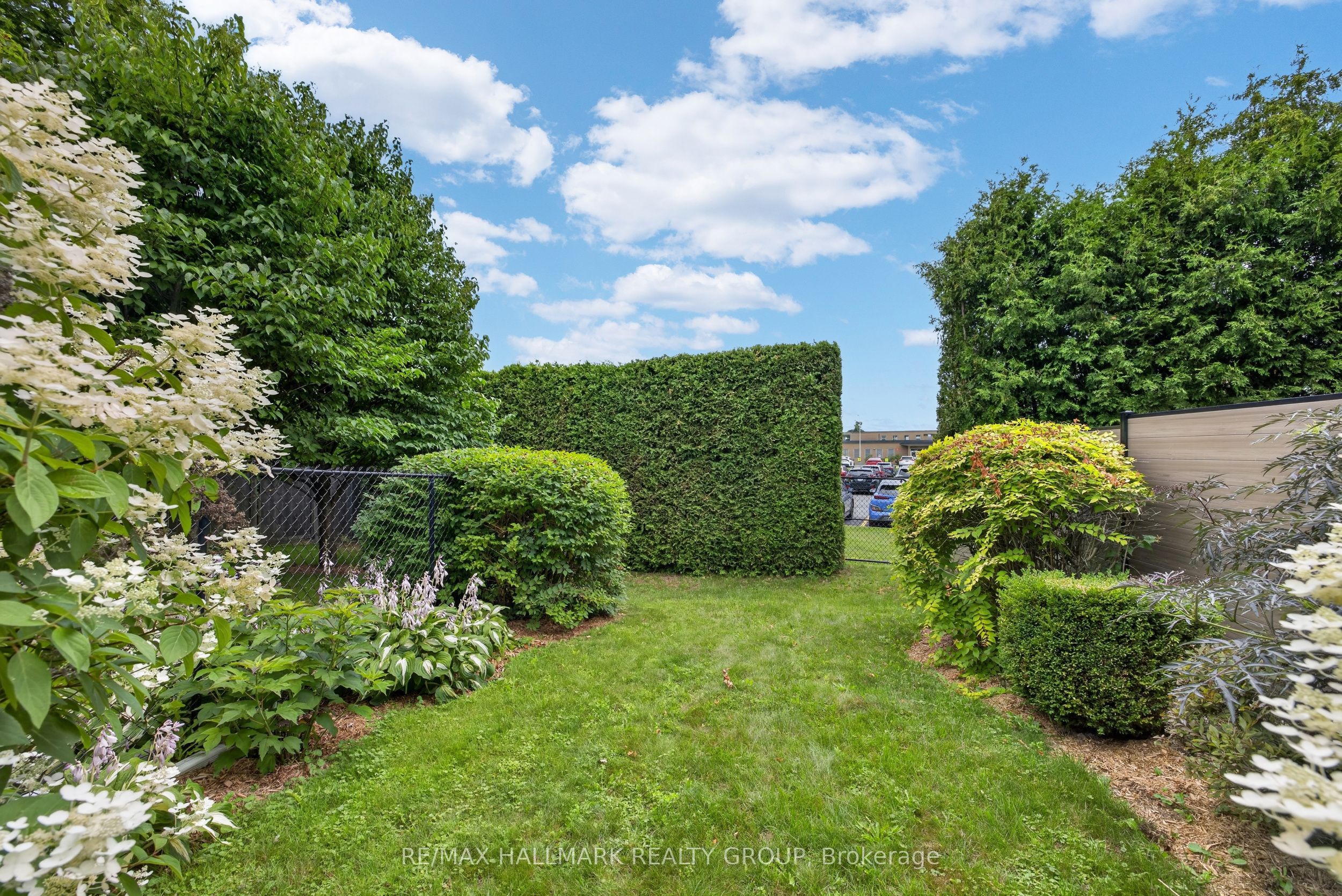 103 Tall Oak Private Property Photo 43